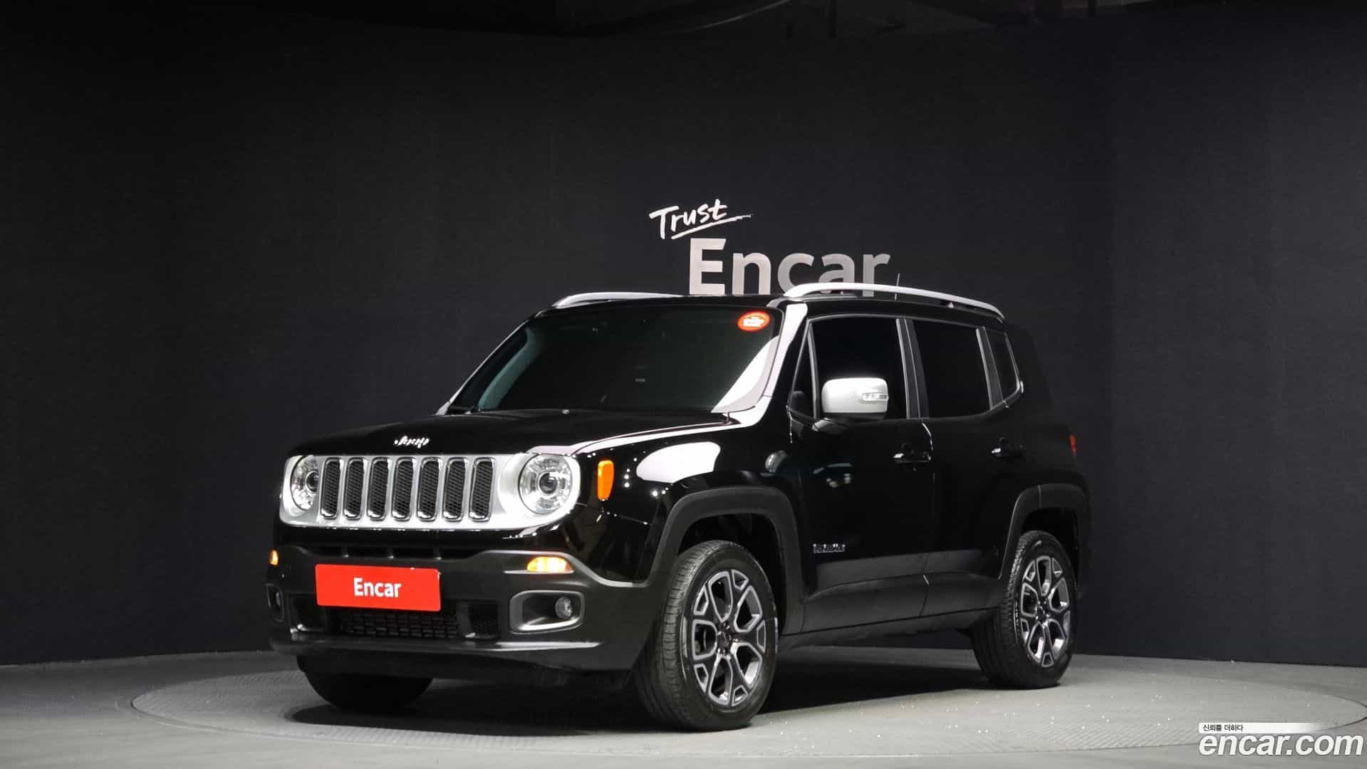 Renegade Jeep 2018.11-OUTER-001