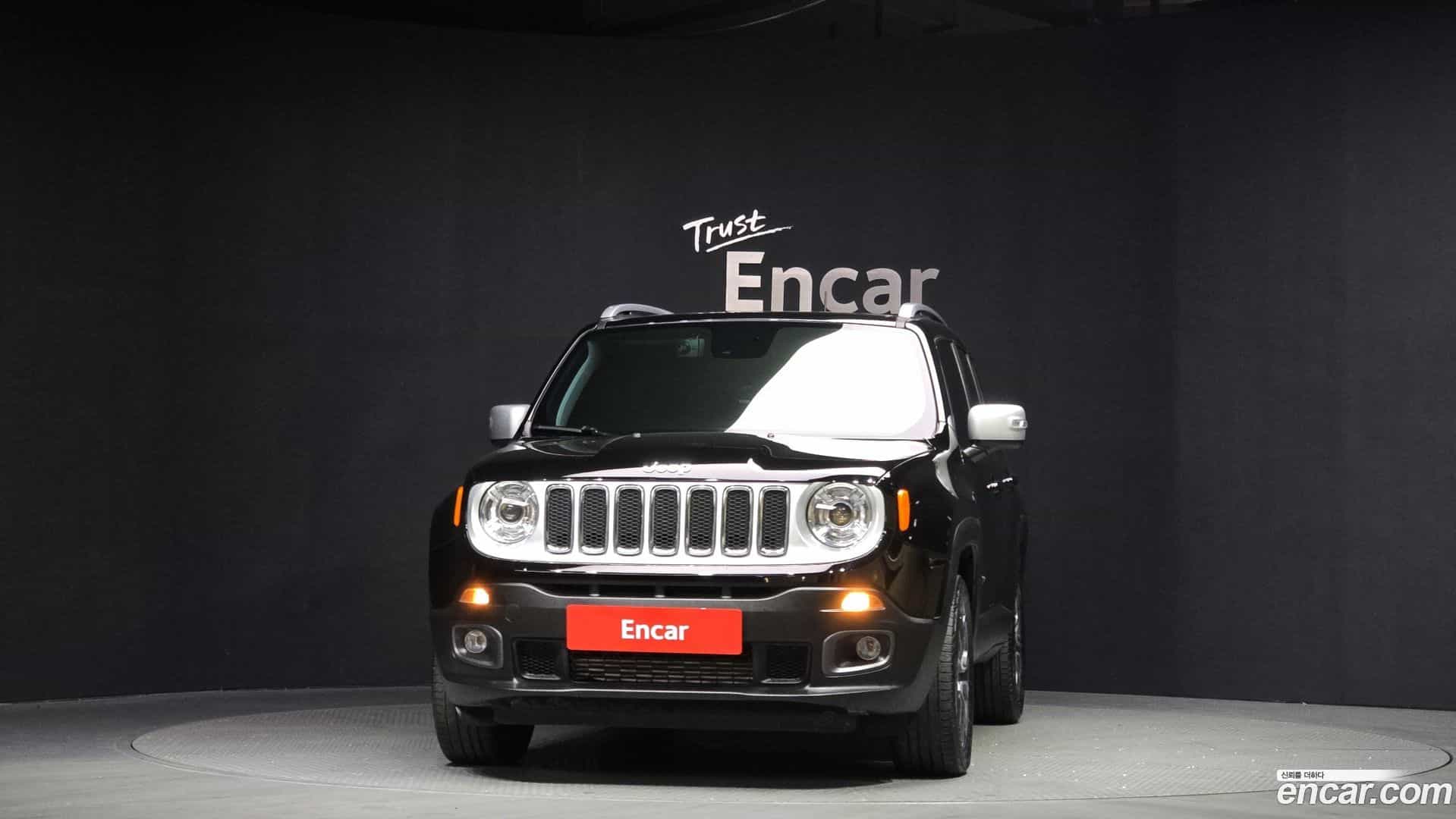 Renegade Jeep 2018.11-OUTER-003
