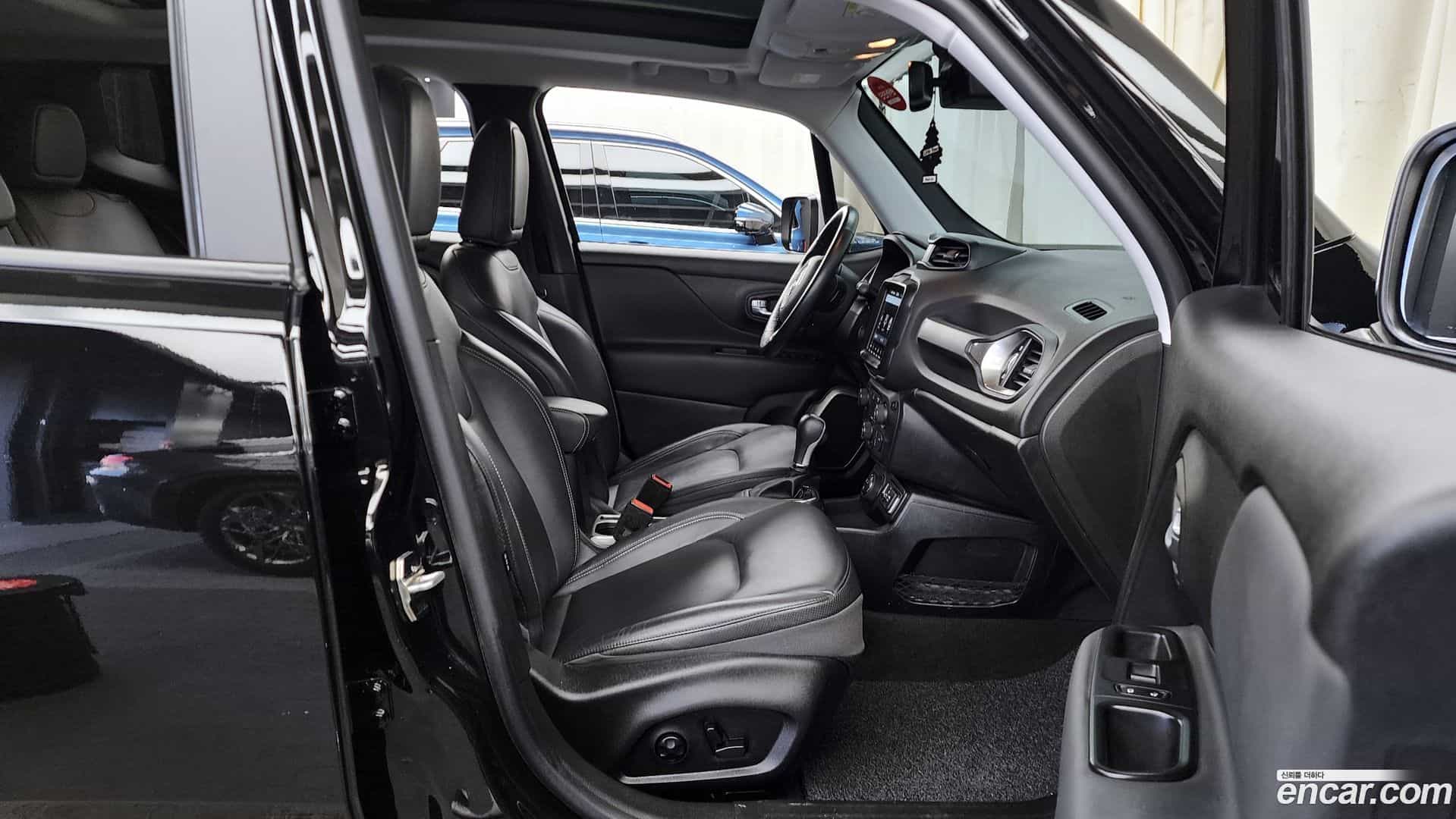 Renegade Jeep 2018.11-OPTION-015