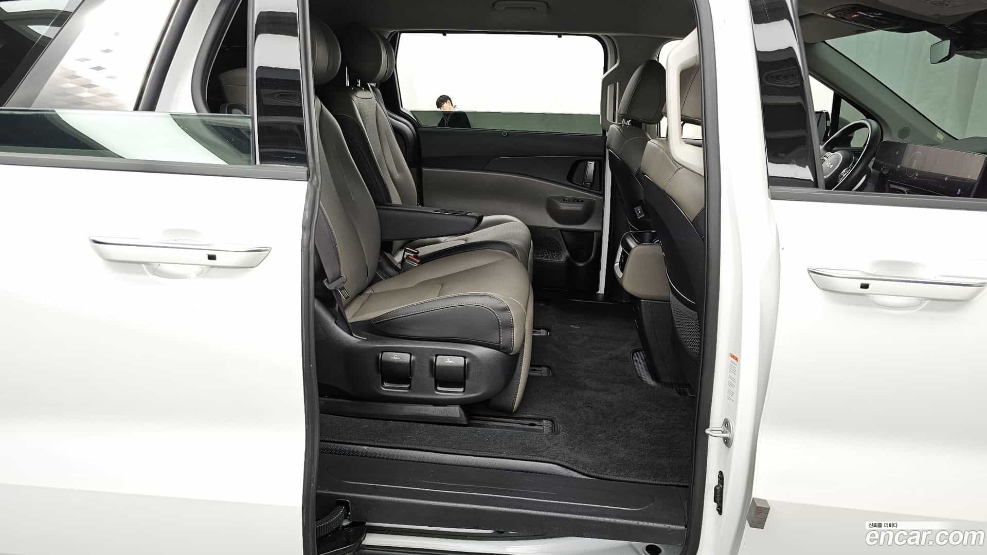 Canival Kia 2024.3-OPTION-016