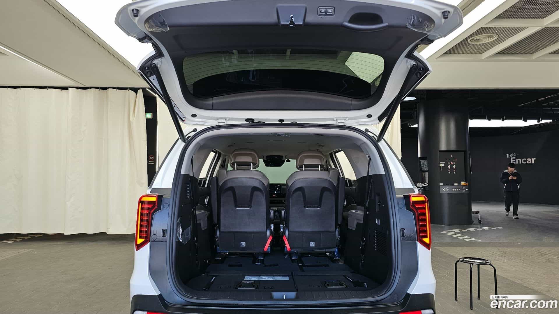 Canival Kia 2024.3-OPTION-024