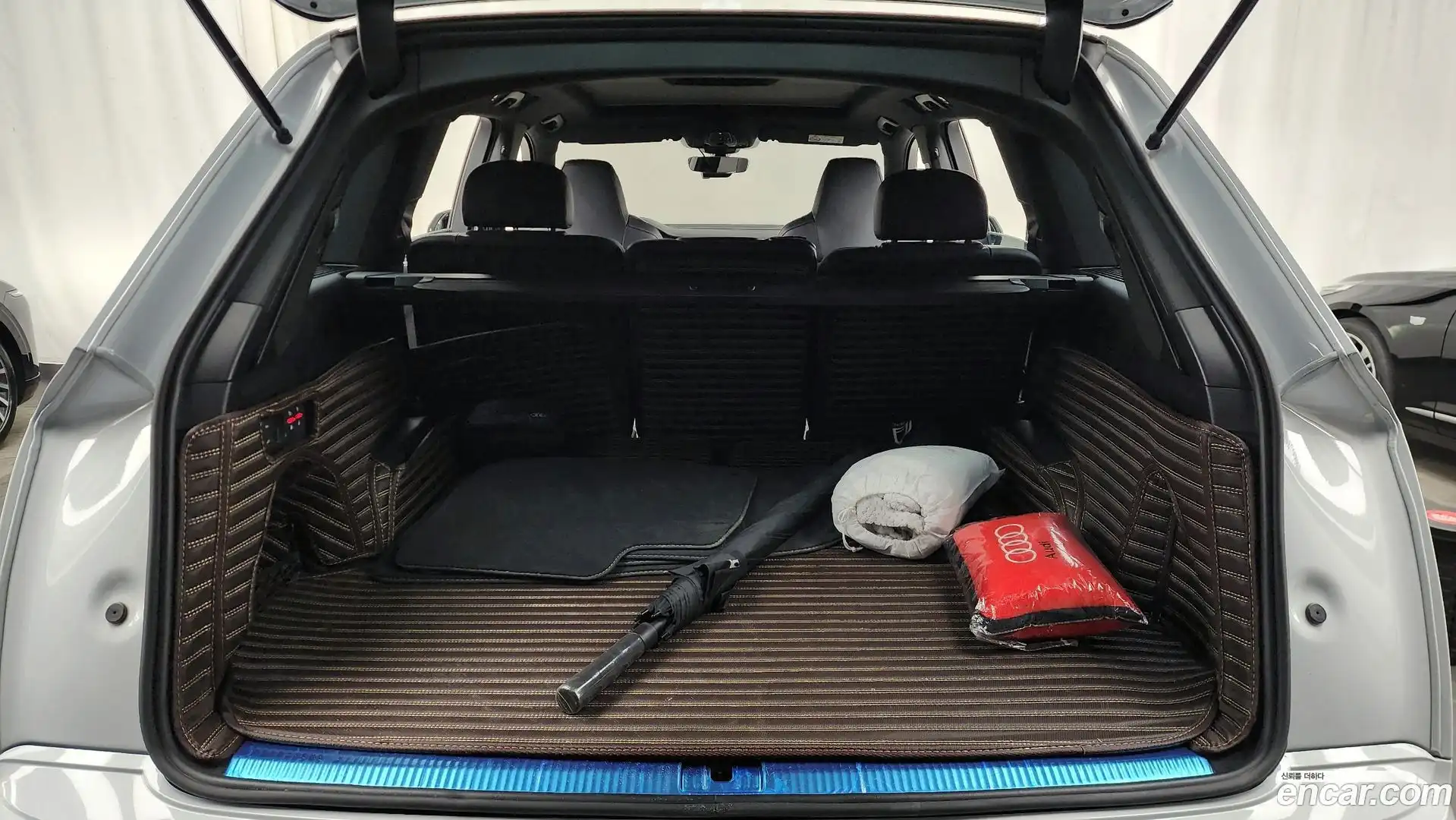 Q7 Audi 2023.1-OPTION-024