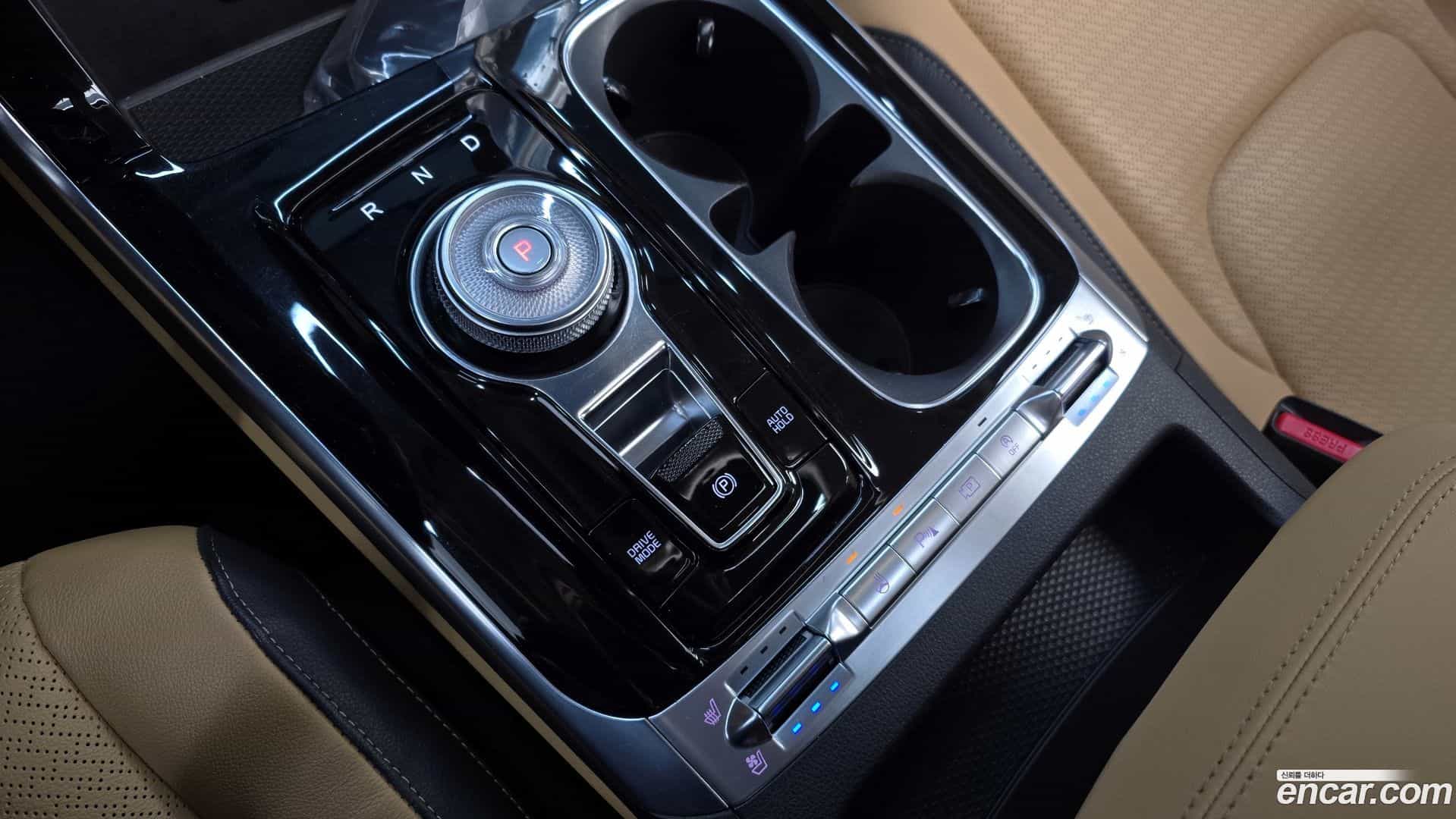 Canival Kia 2023.1-INNER-009