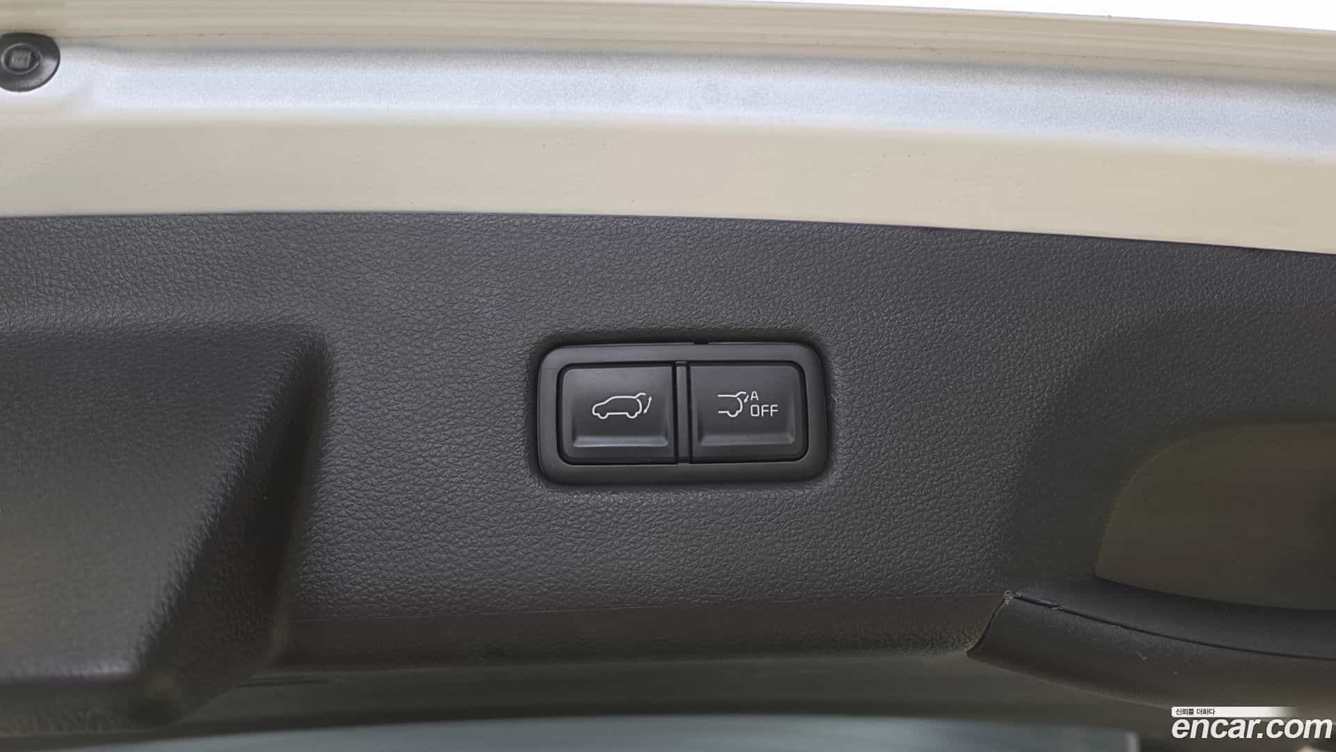Canival Kia 2023.0-OPTION-024