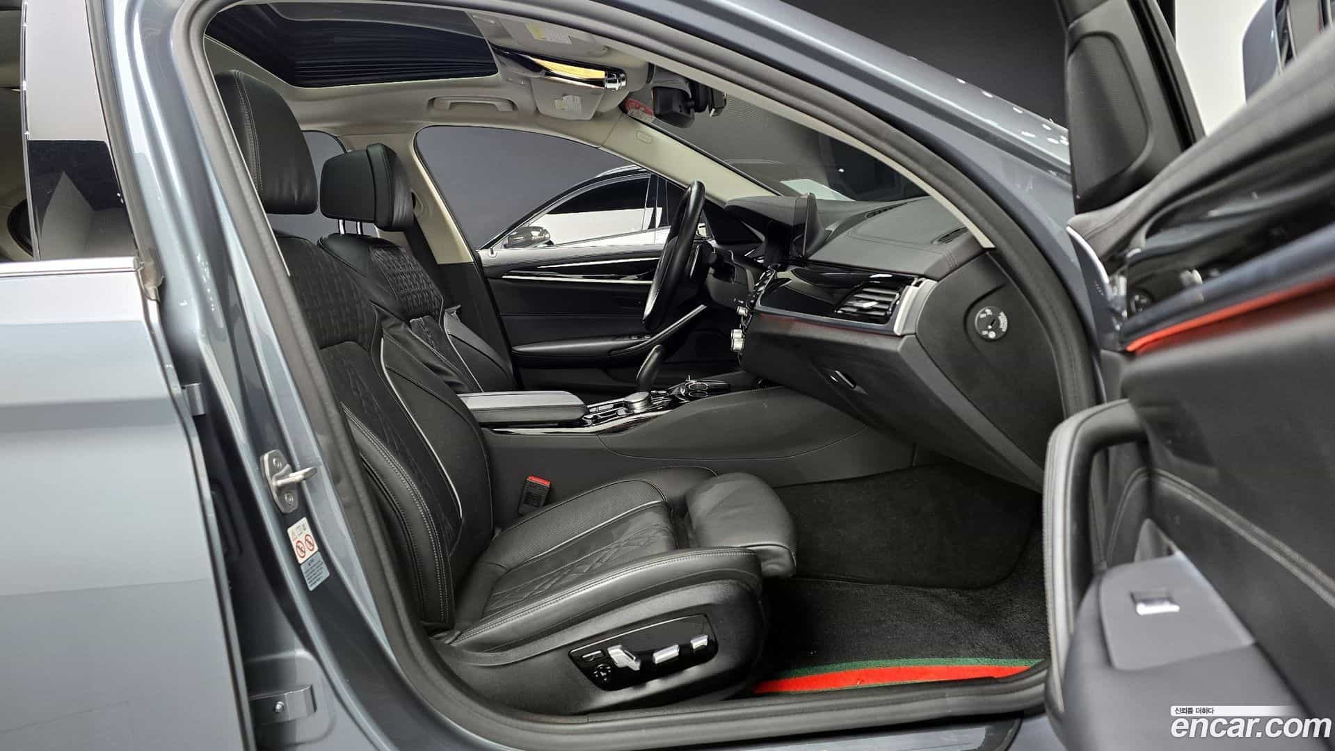 5-Series BMW 2019.7-INNER-010