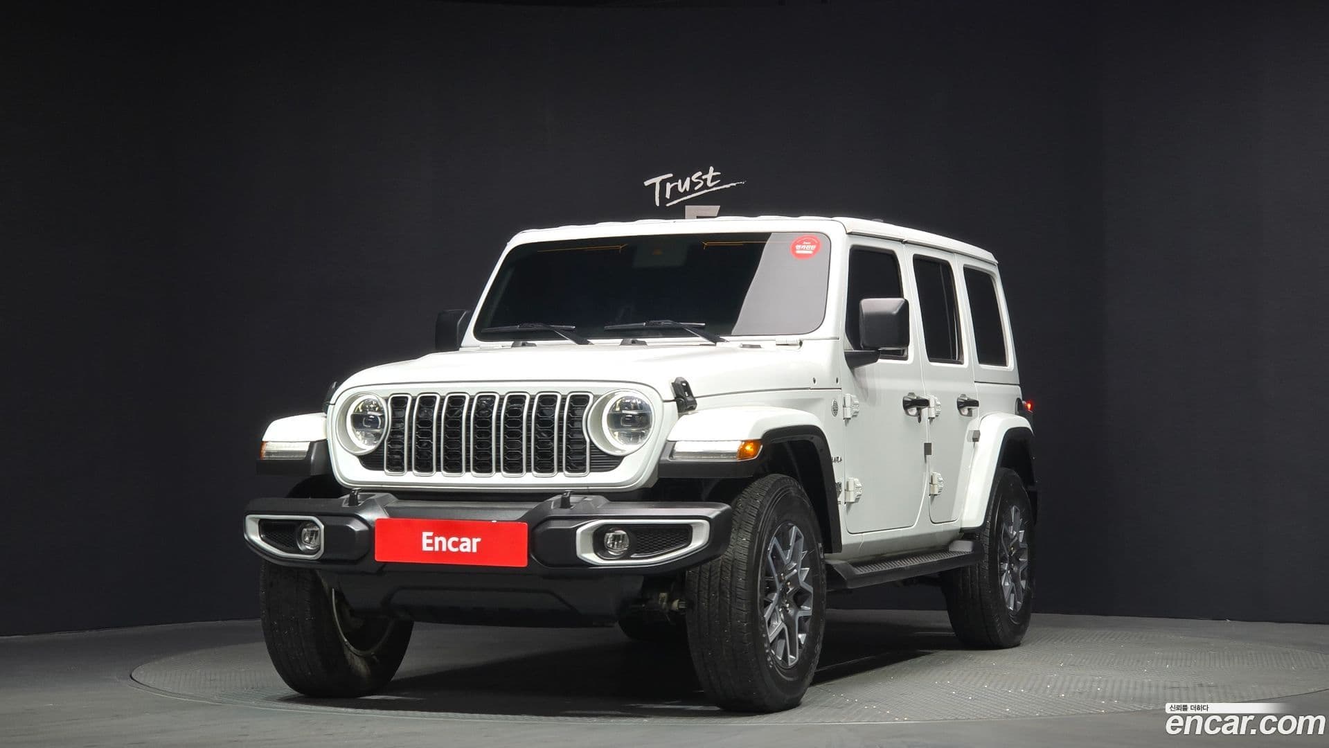 Main__Slider__Photo:Wrangler Jeep 2024.9-0