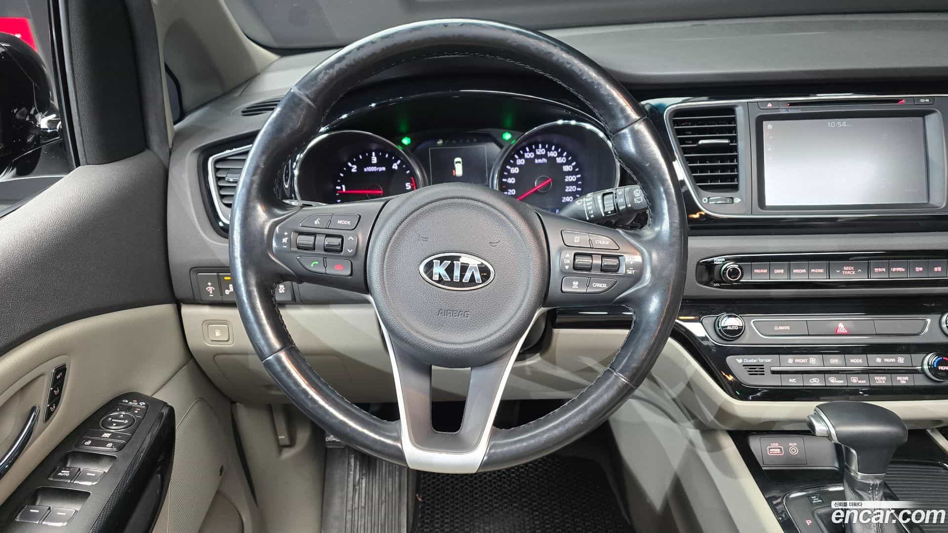 Canival Kia 2016.9-OPTION-017