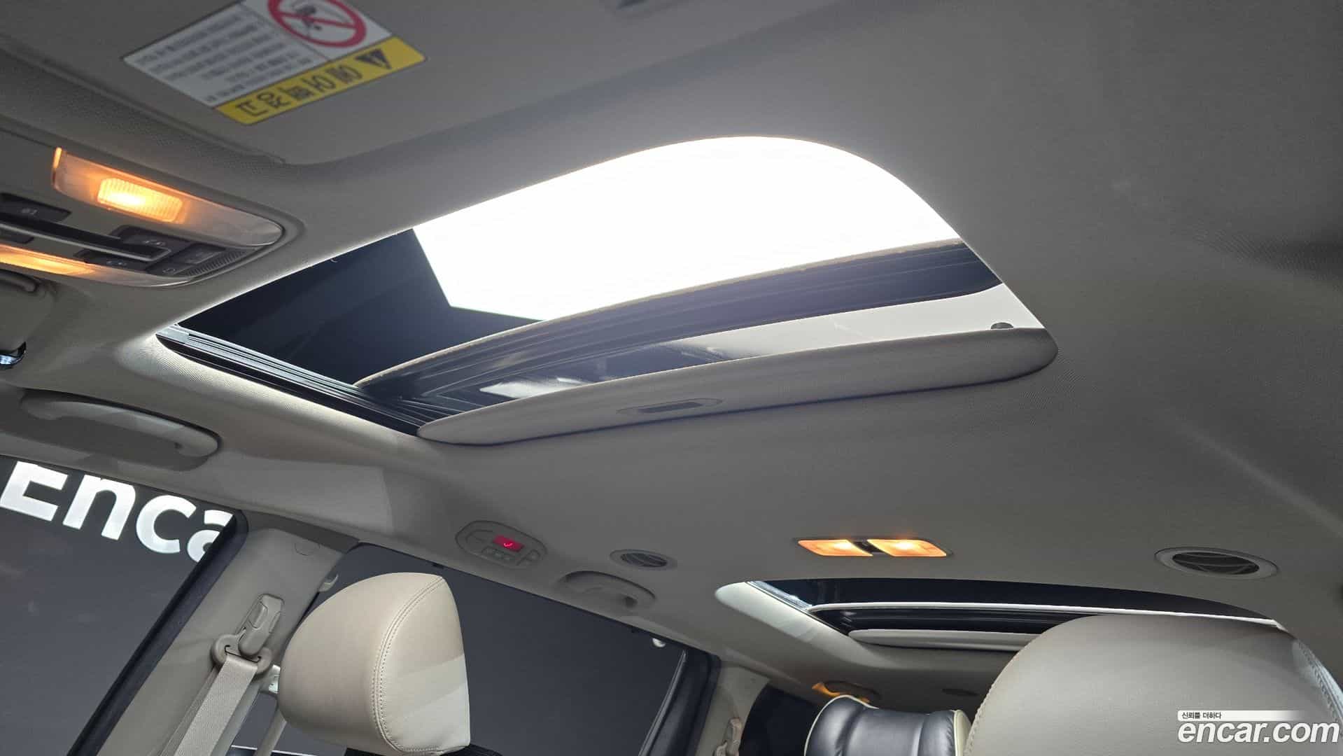 Canival Kia 2016.9-OPTION-023