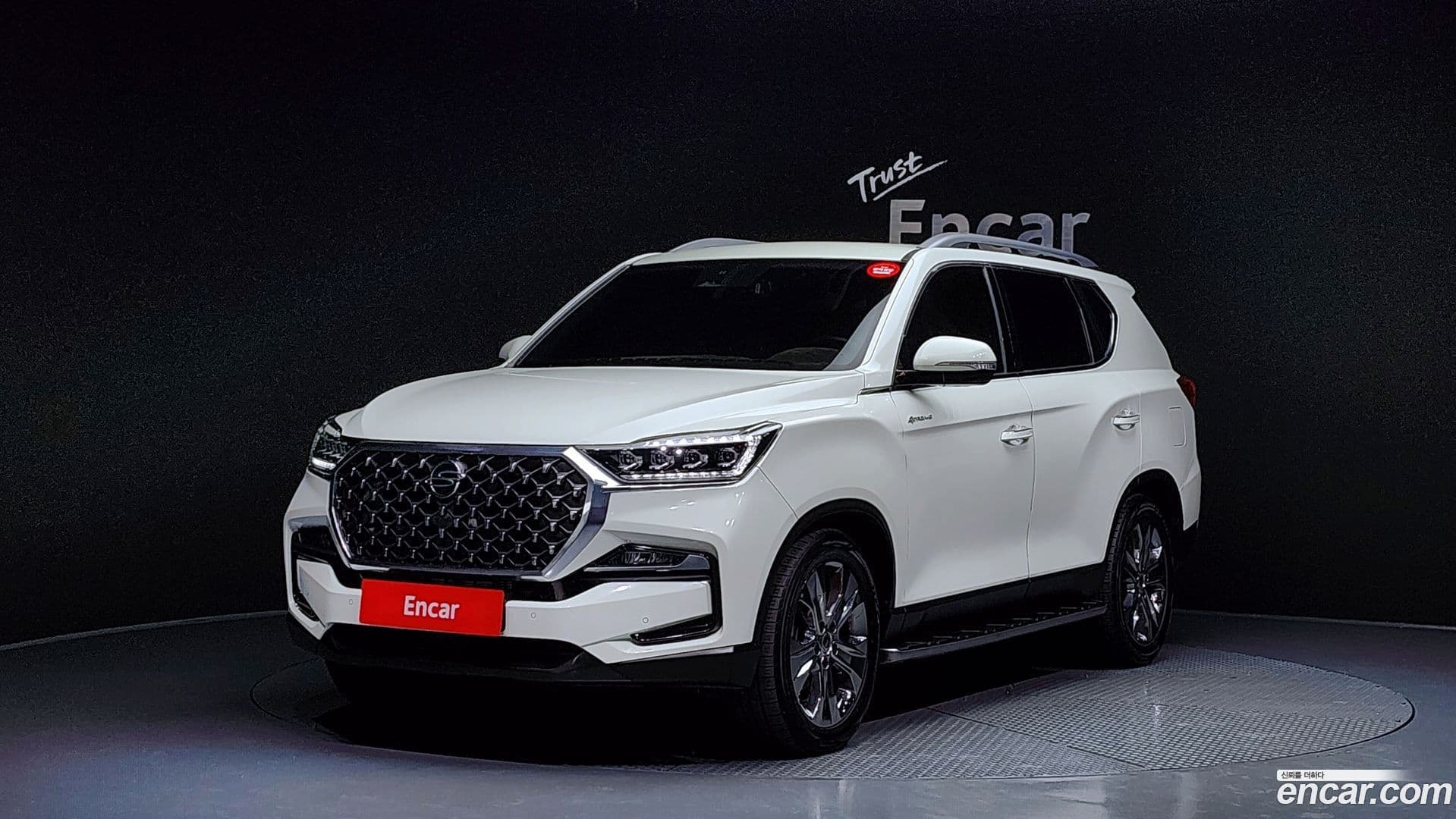 Main__Slider__Photo:Rexton KG Mobility 2022.2-0