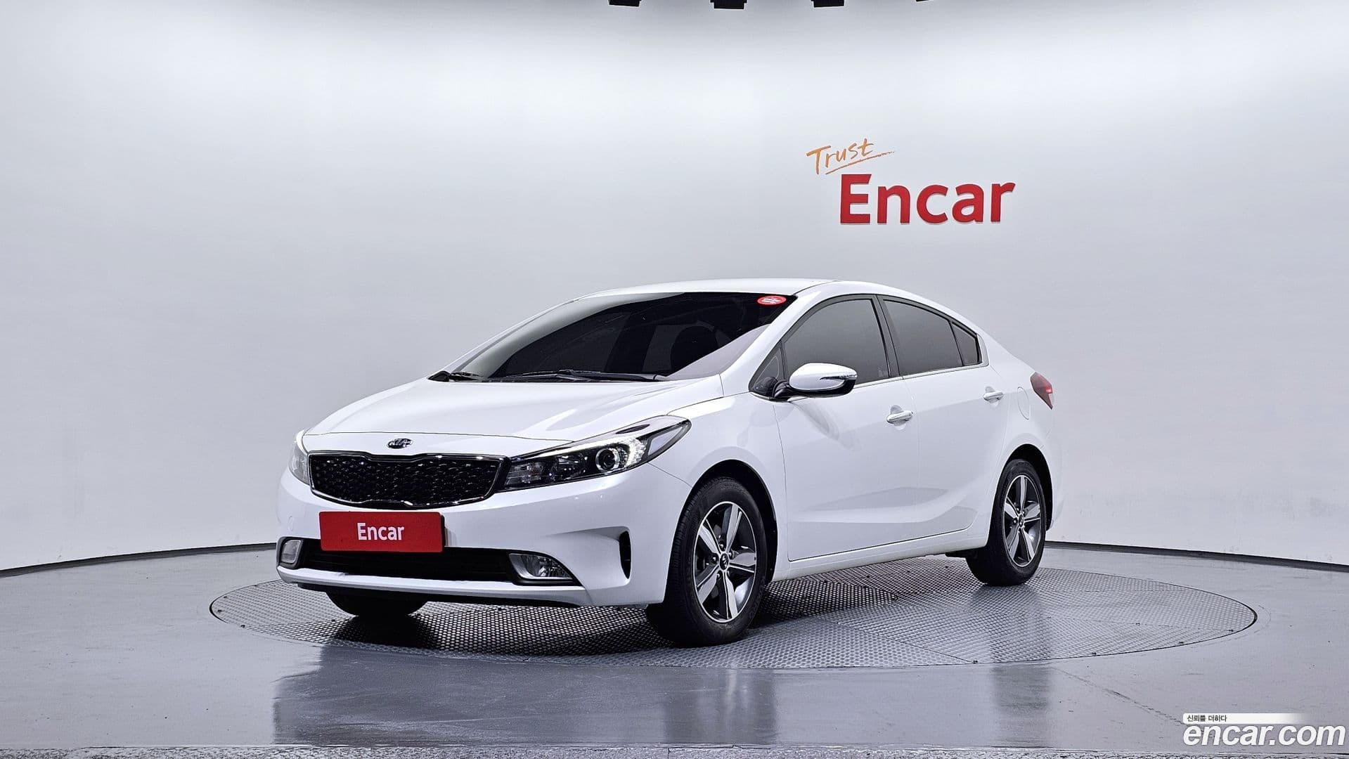 Main__Slider__Photo:K3 Kia 2017.6-0