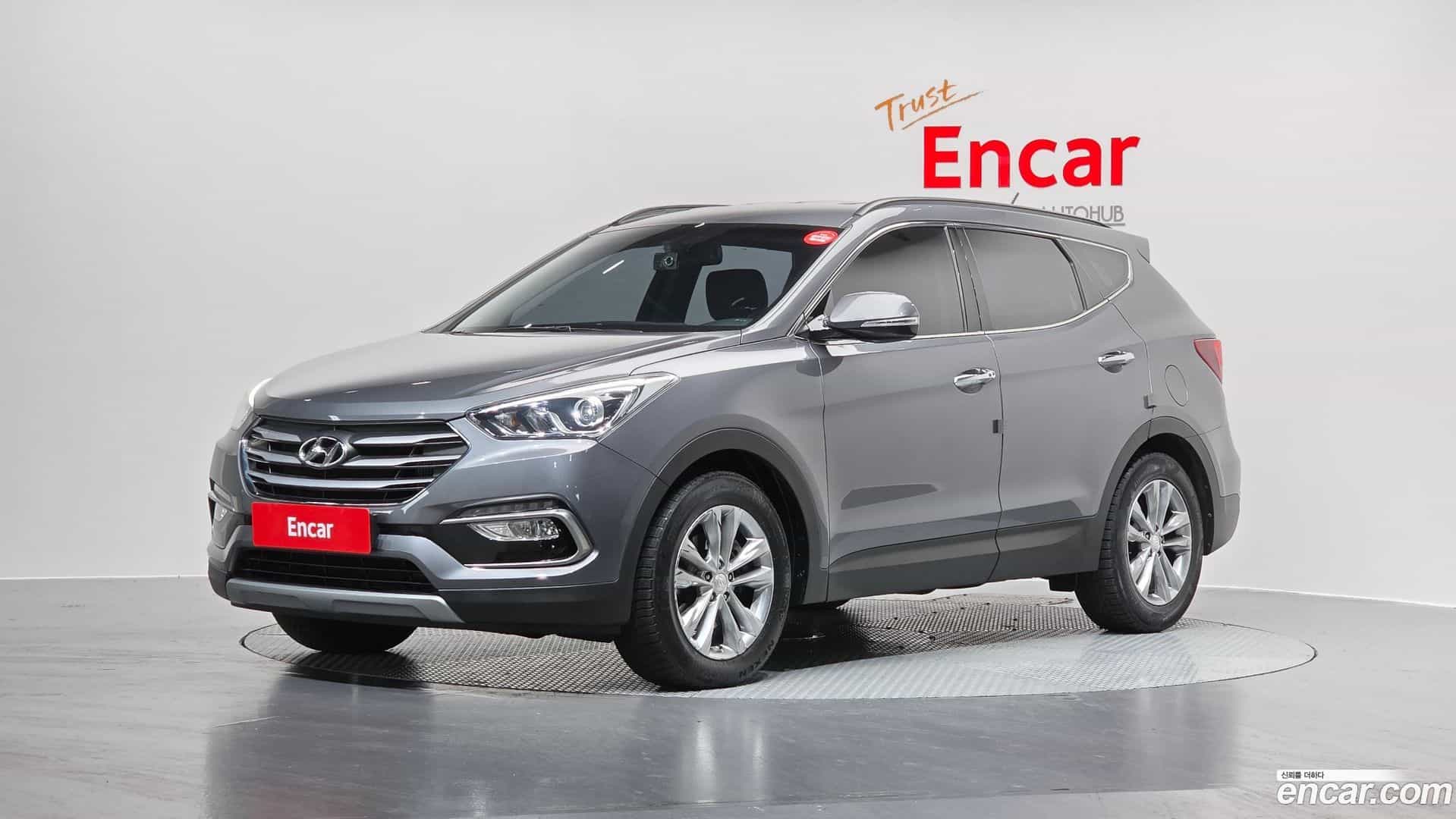 Santafe Hyundai 2015.10-OUTER-001