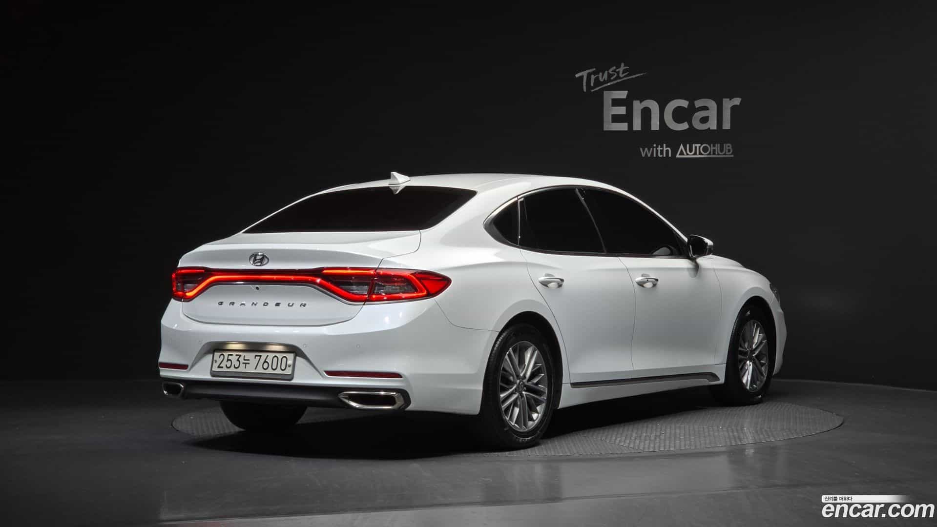 Grandeur Hyundai 2019.0-OUTER-002