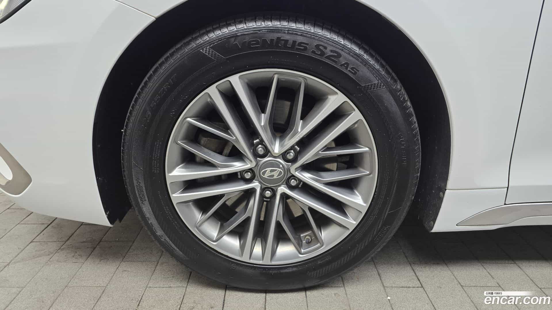 Grandeur Hyundai 2019.0-OUTER-005
