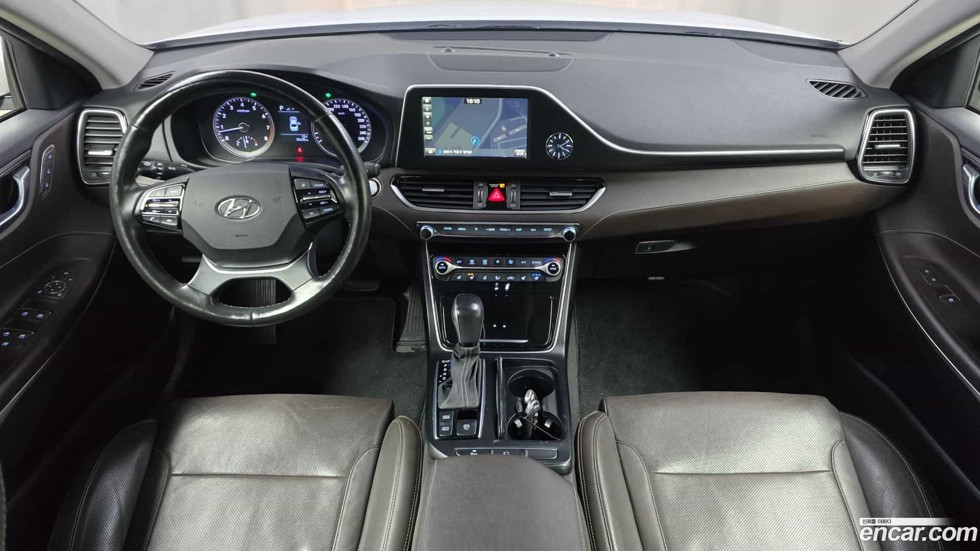 Grandeur Hyundai 2019.0-INNER-007