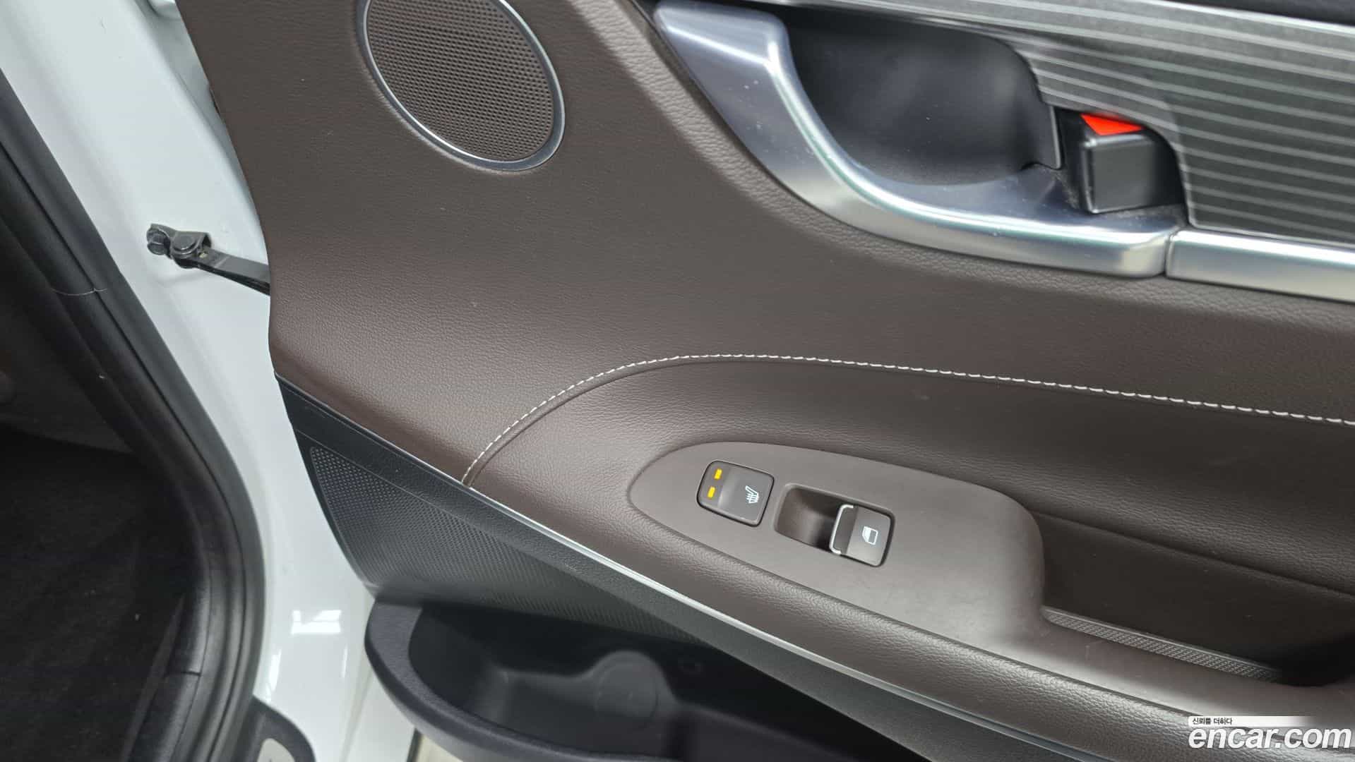 Grandeur Hyundai 2019.0-OPTION-023