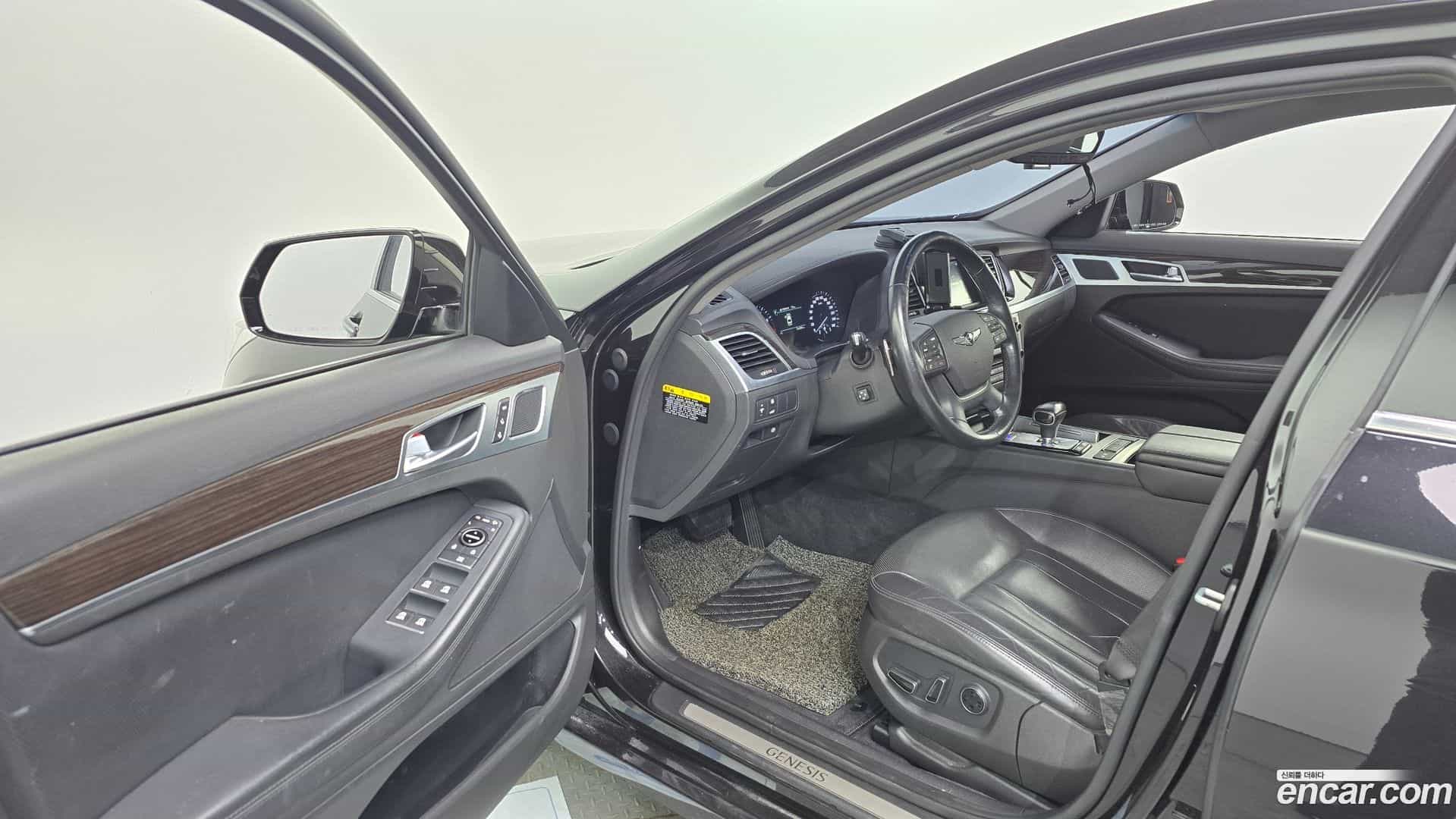 G80 Genesis 2017.9-INNER-010