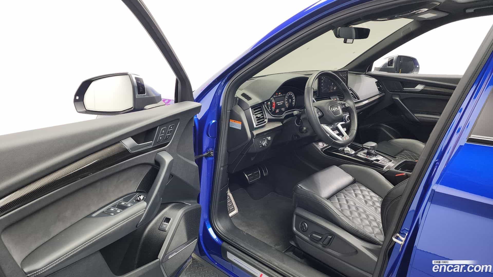 SQ5 Audi 2021.8-INNER-010