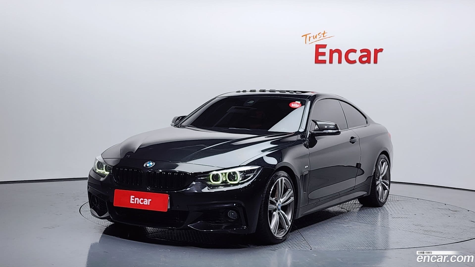 Main__Slider__Photo:4-Series BMW 2016.9-0