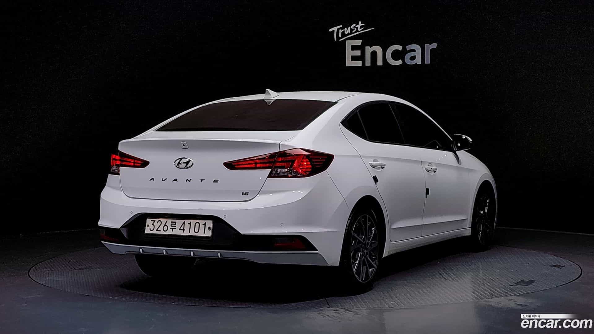 AVANTE Hyundai 2020.2-OUTER-002