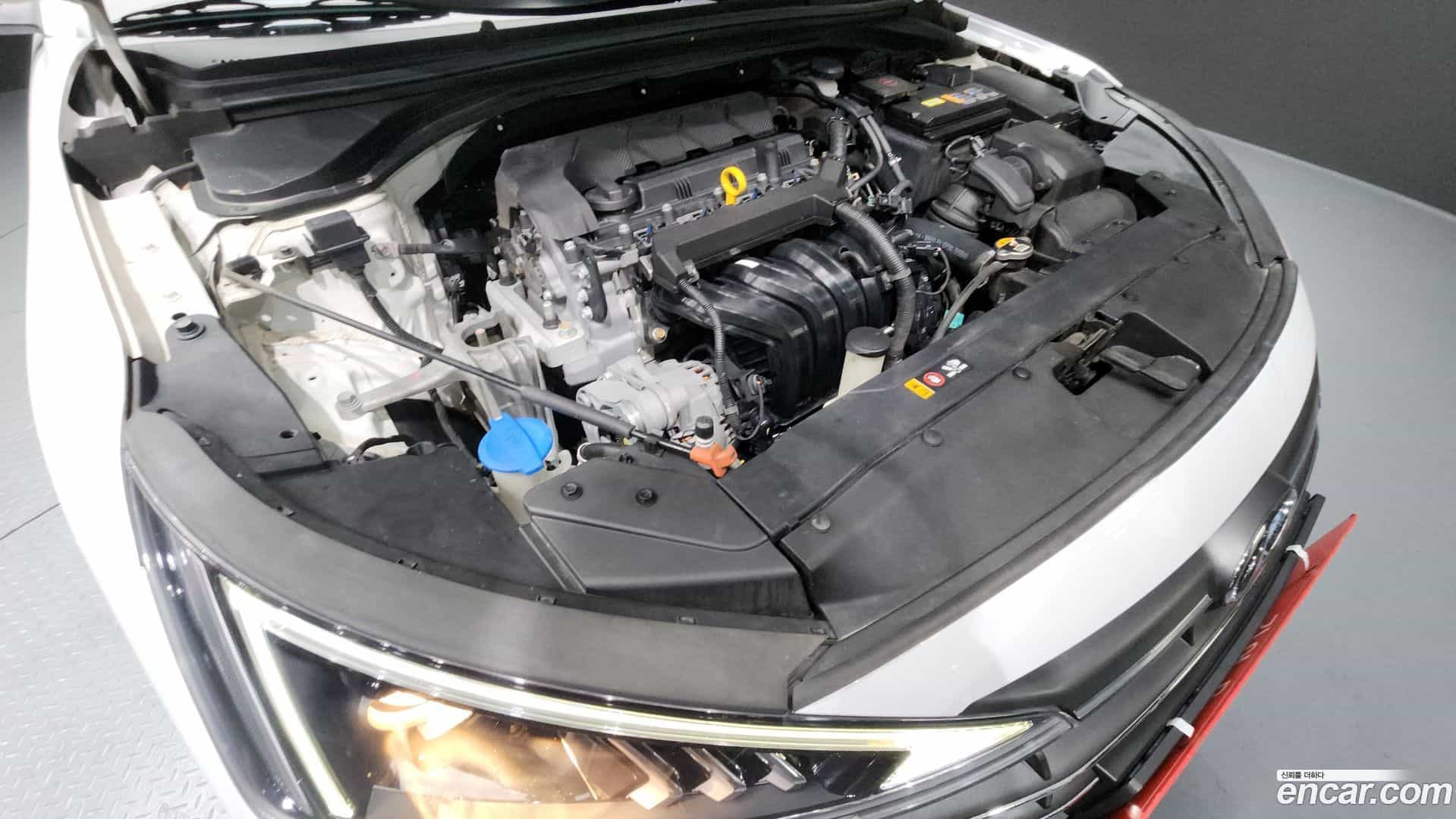 AVANTE Hyundai 2020.2-INNER-006