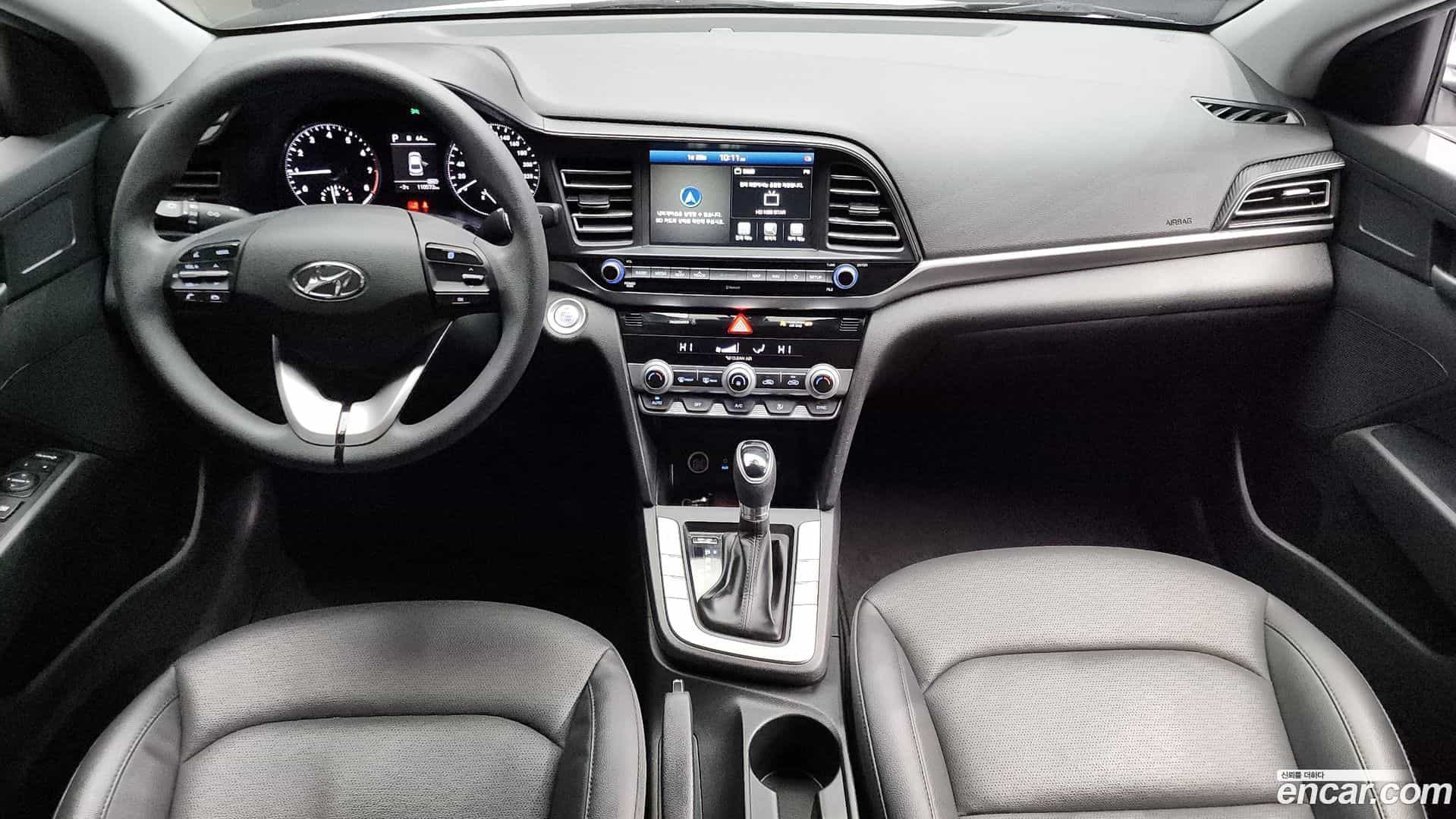 AVANTE Hyundai 2020.2-INNER-007