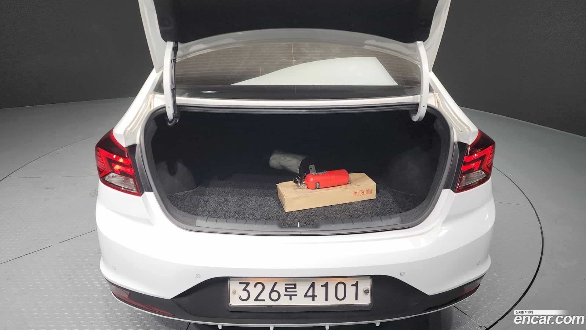 AVANTE Hyundai 2020.2-OPTION-024