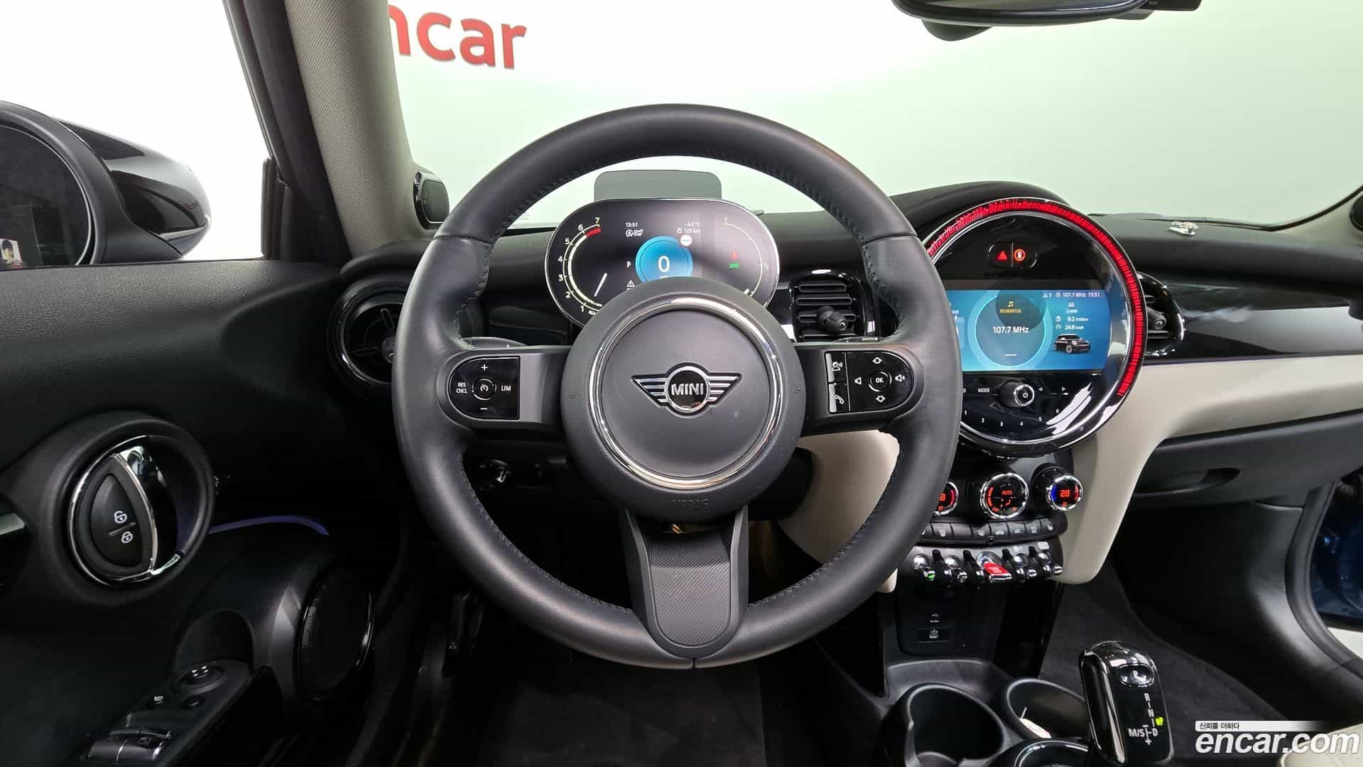 Cooper Mini 2023.2-OPTION-017