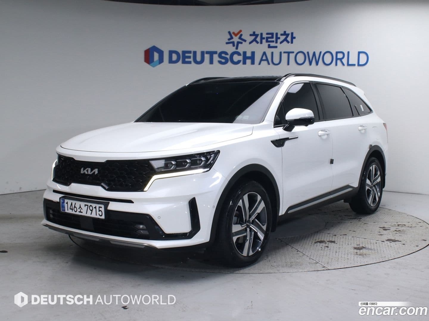 Main__Slider__Photo:Sorento Kia 2022.0-0