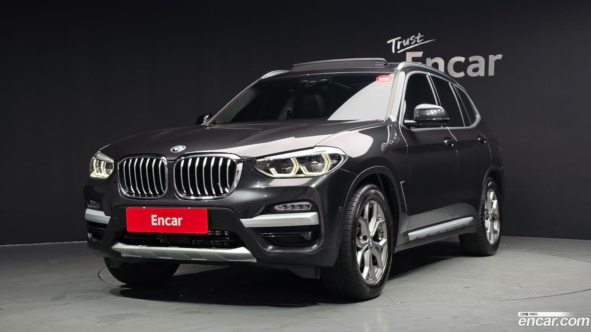 Main__Slider__Photo:X3 BMW 2018.11-0