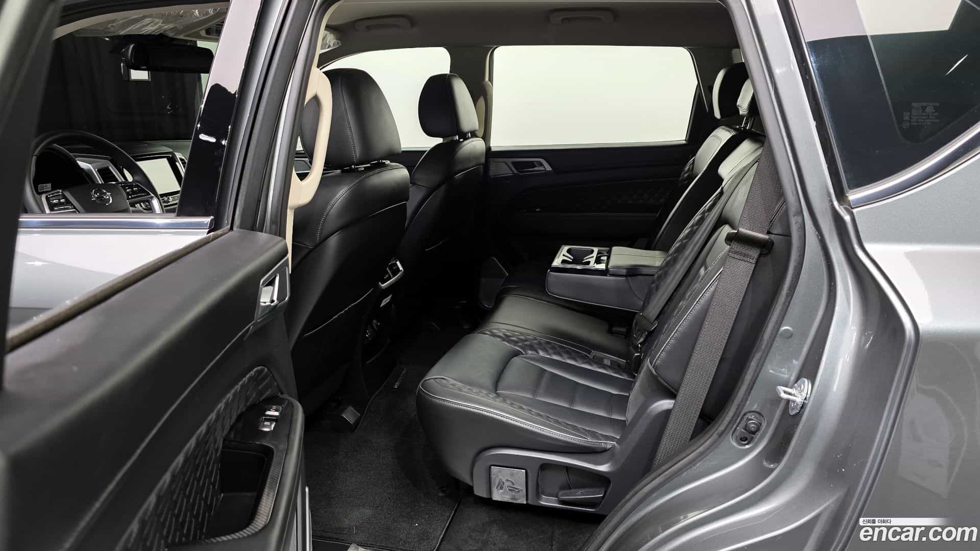 Rexton KG Mobility 2022.1-OPTION-024