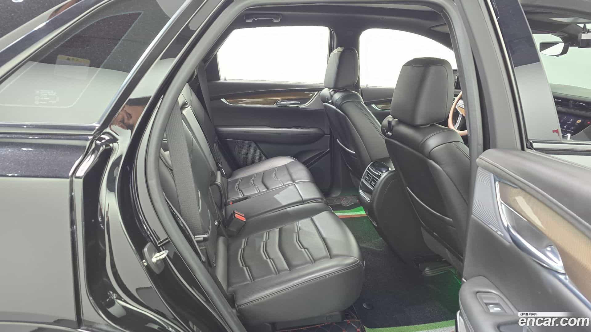 XT5 Cadillac 2020.11-OPTION-016