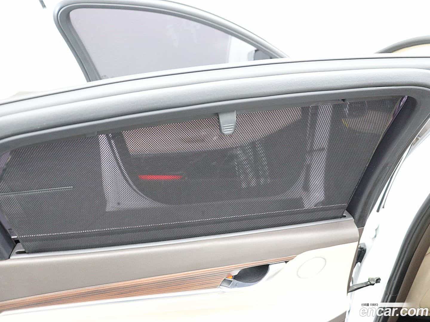 Grandeur Hyundai 2017.4-OPTION-016