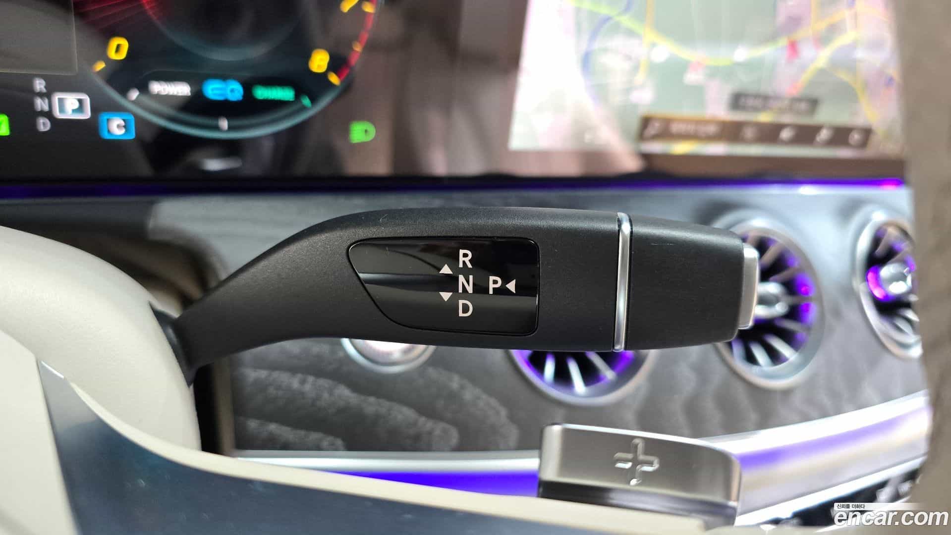 E-Class Mercedes-Benz 2020.11-INNER-009