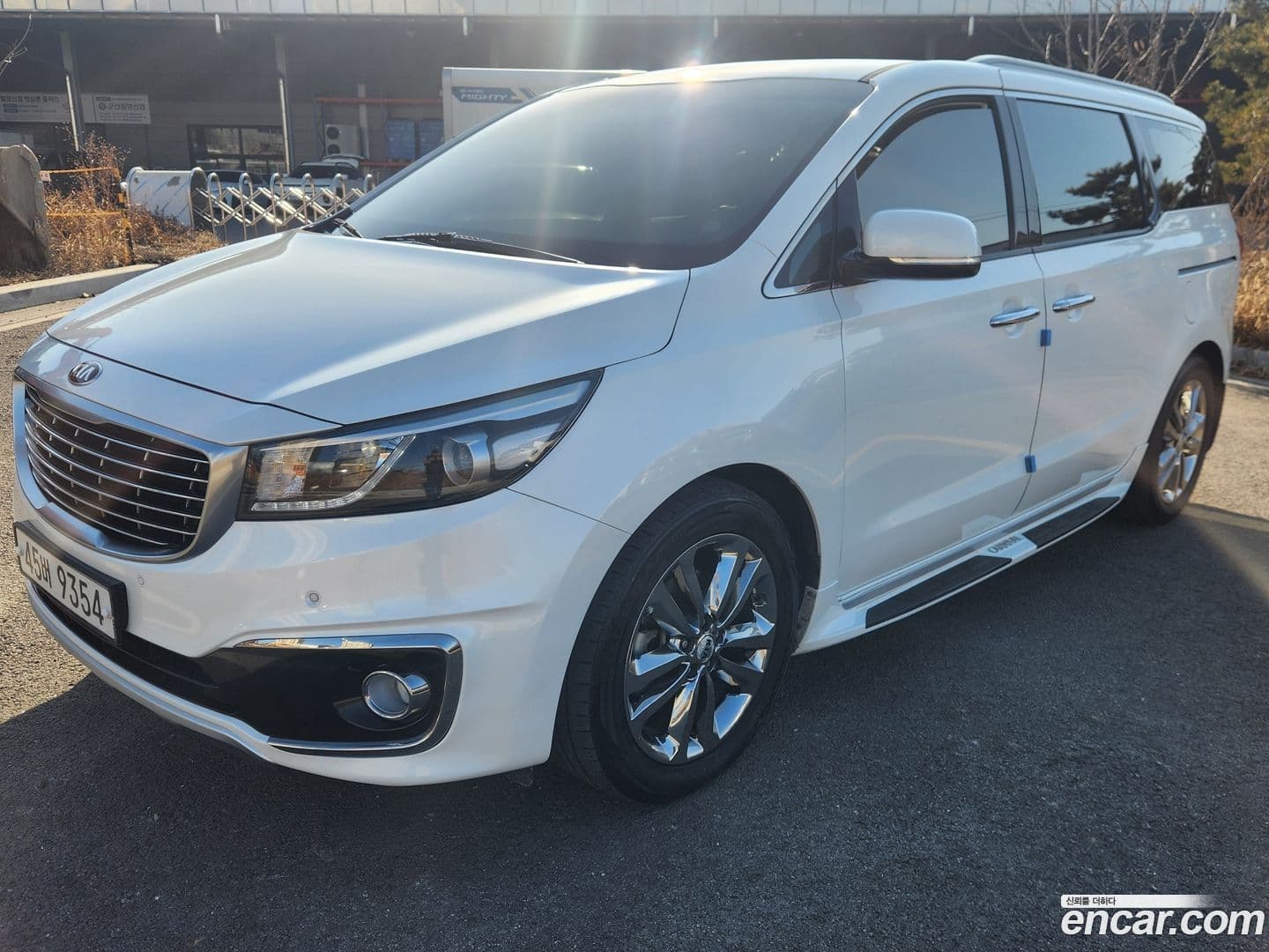 Main__Slider__Photo:Canival Kia 2015.5-0