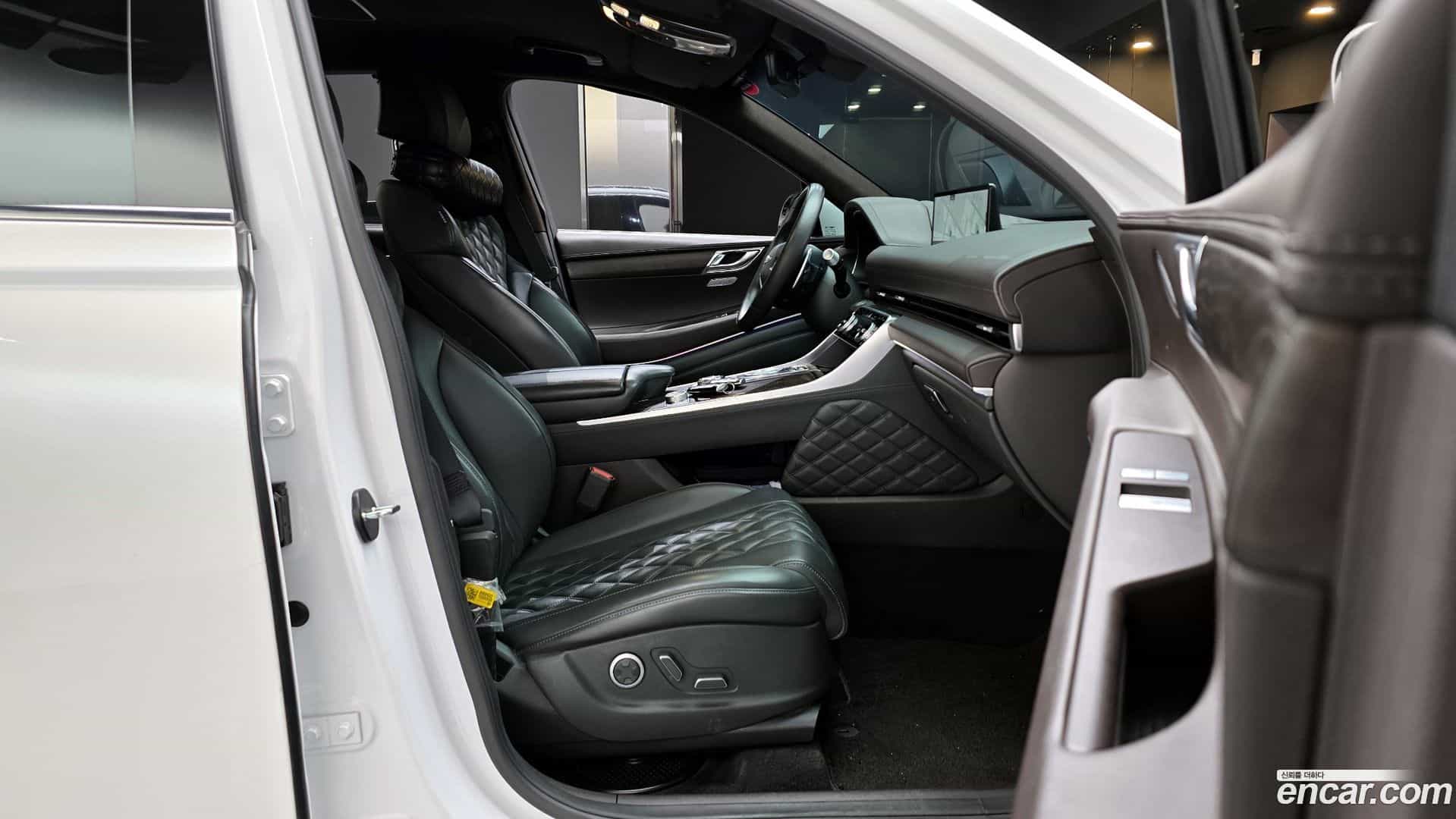 GV80 Genesis 2021.0-INNER-010