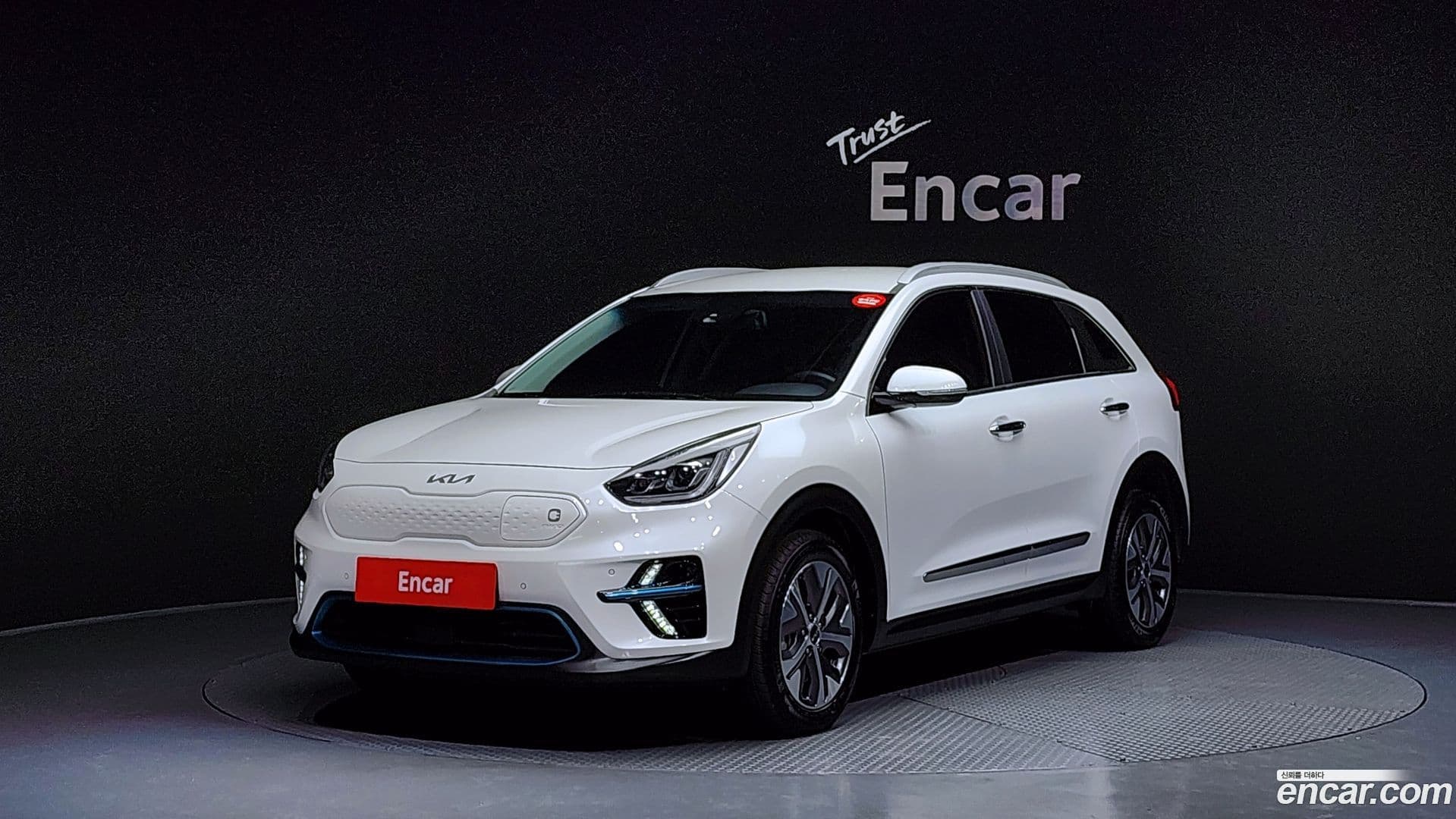 Main__Slider__Photo:Niro Kia 2022.2-0