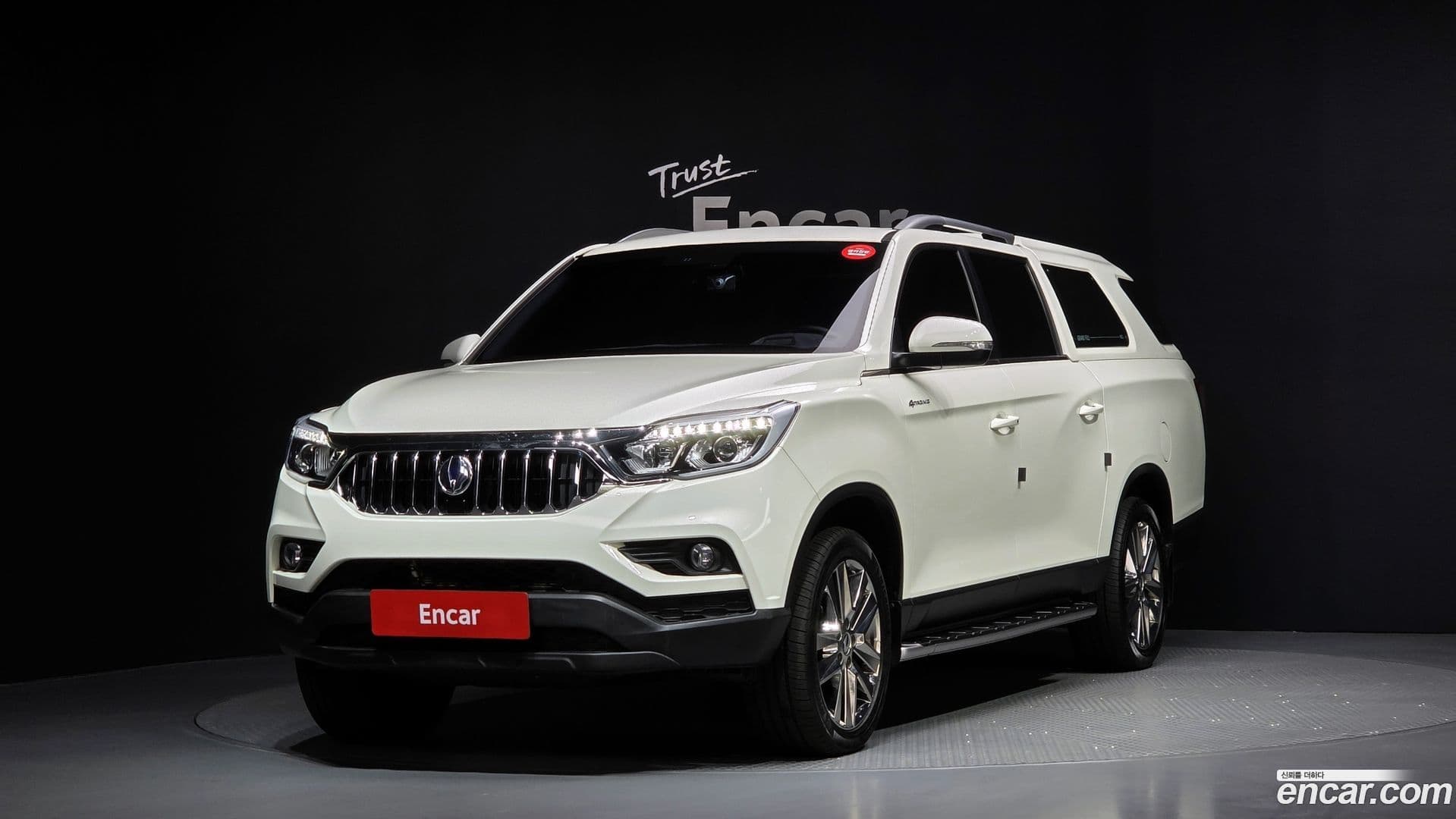 Main__Slider__Photo:Rexton KG Mobility 2019.6-0