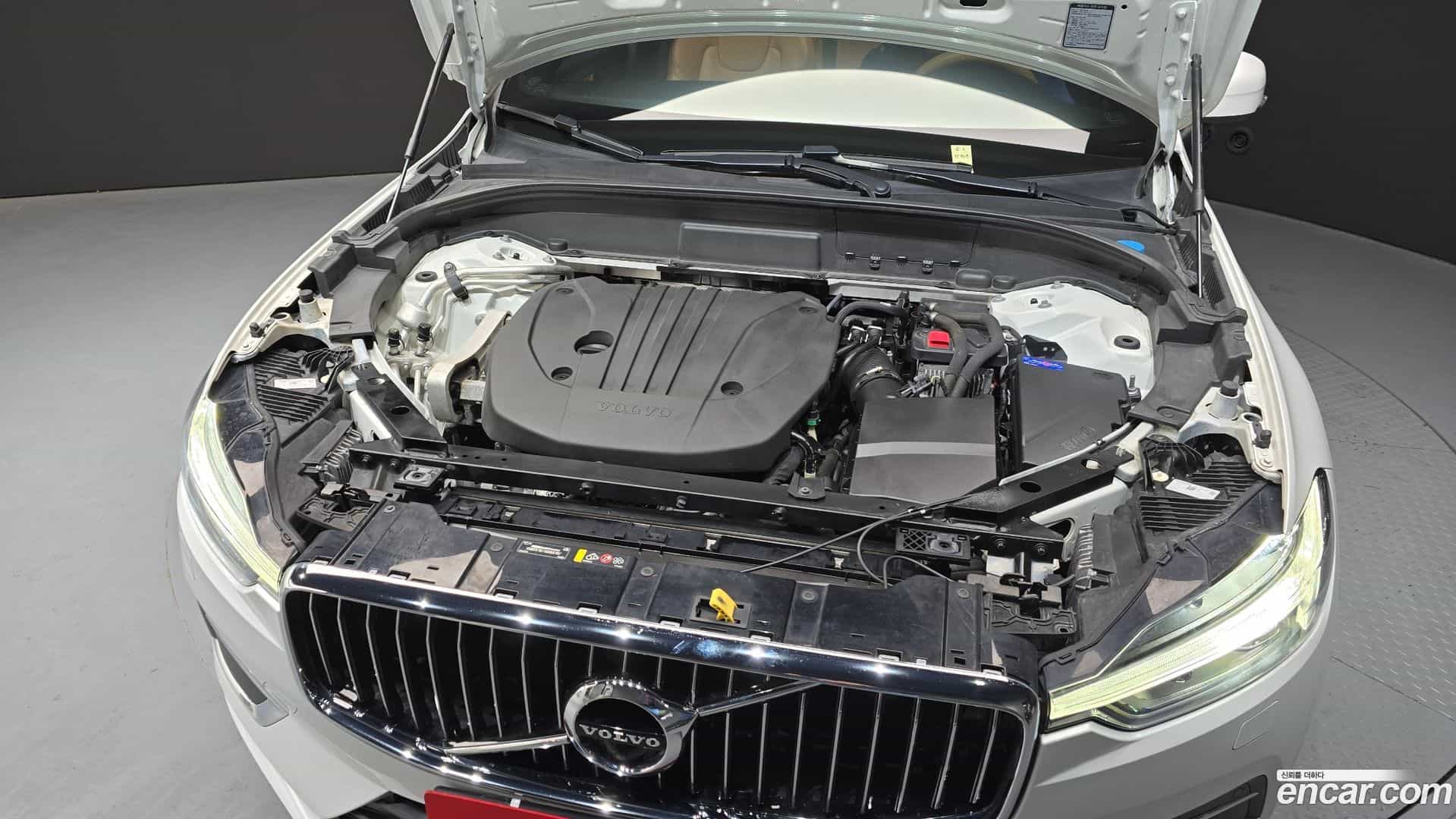 XC60 Volvo 2021.4-INNER-006