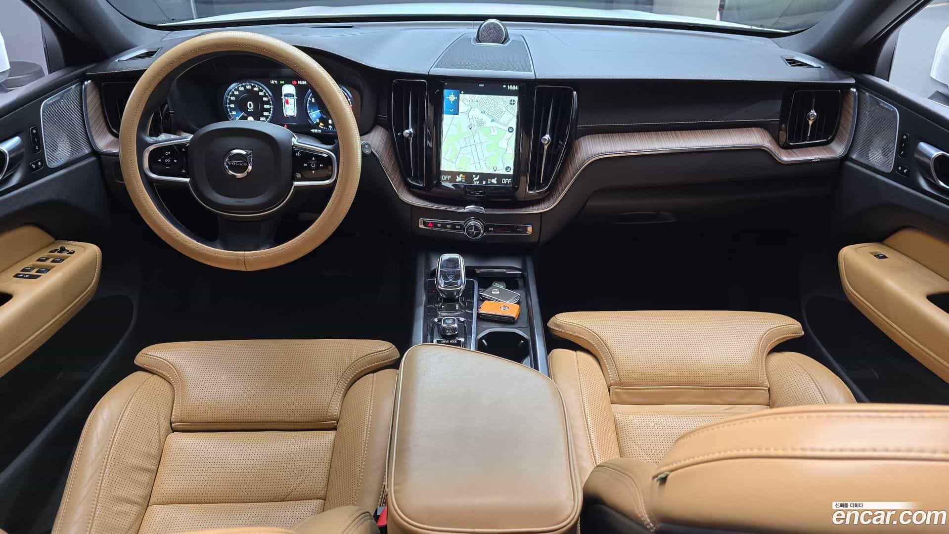 XC60 Volvo 2021.4-INNER-007