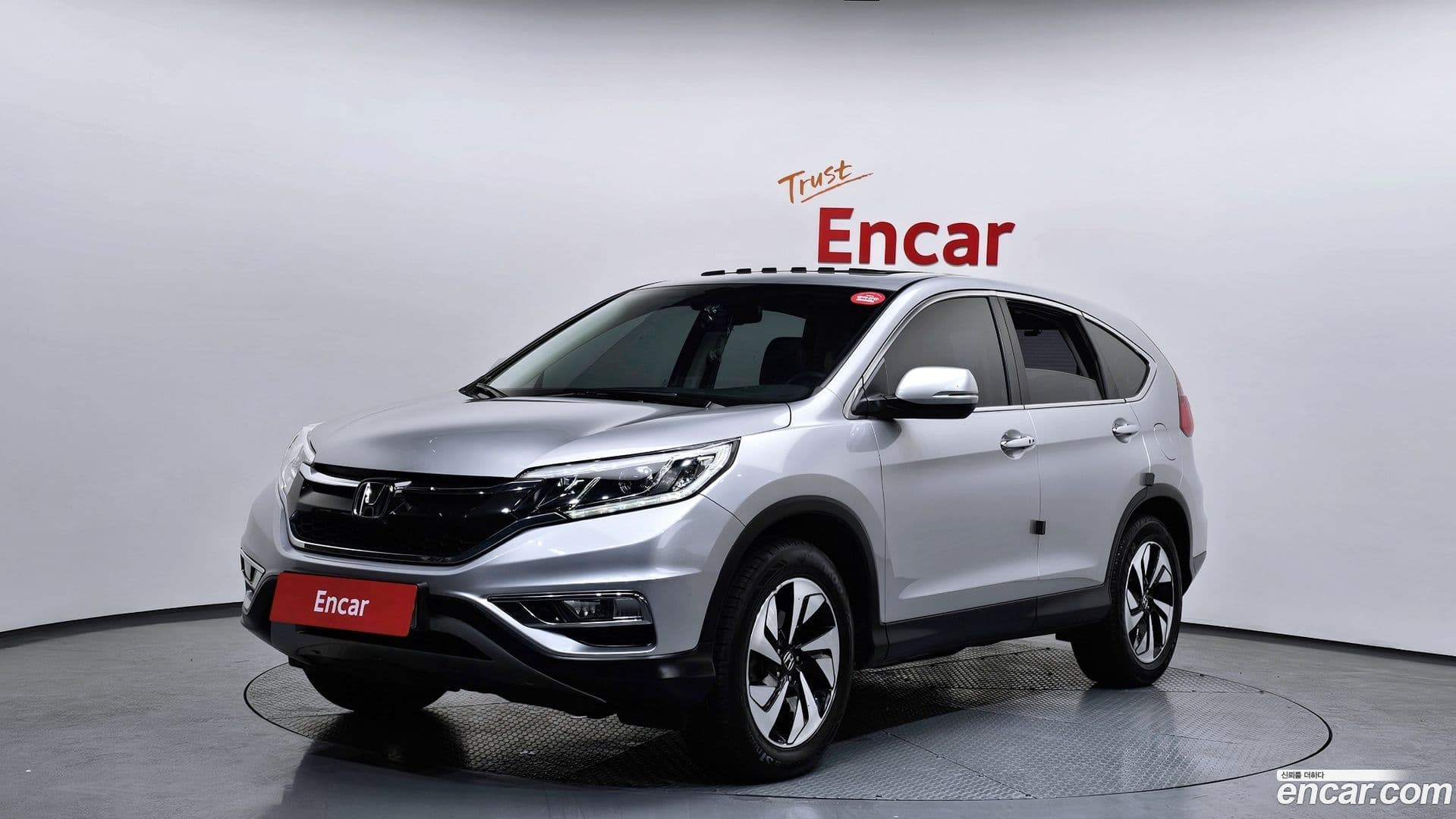 Main__Slider__Photo:CR-V Honda 2015.6-0