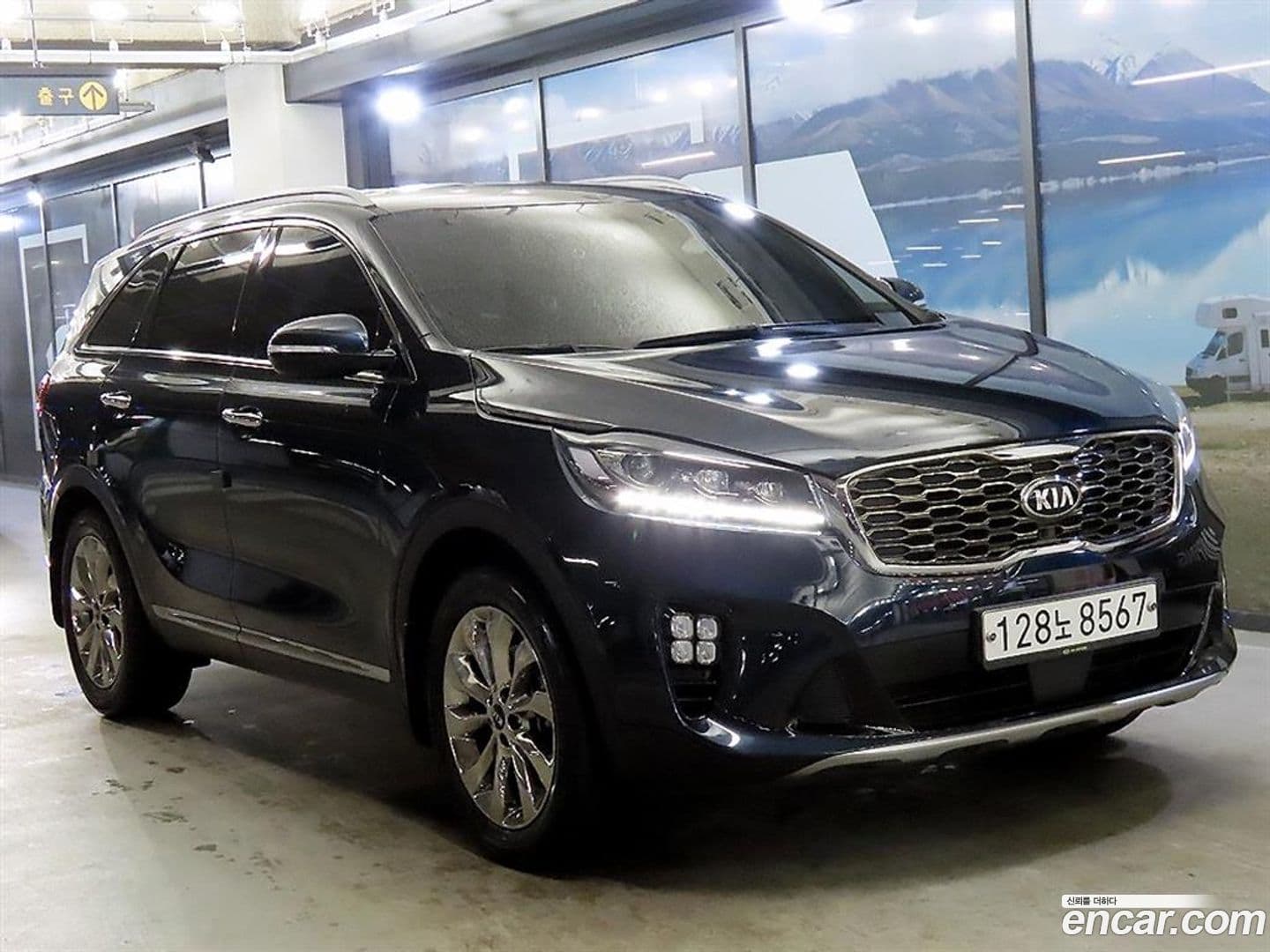 Main__Slider__Photo:Sorento Kia 2019.10-0