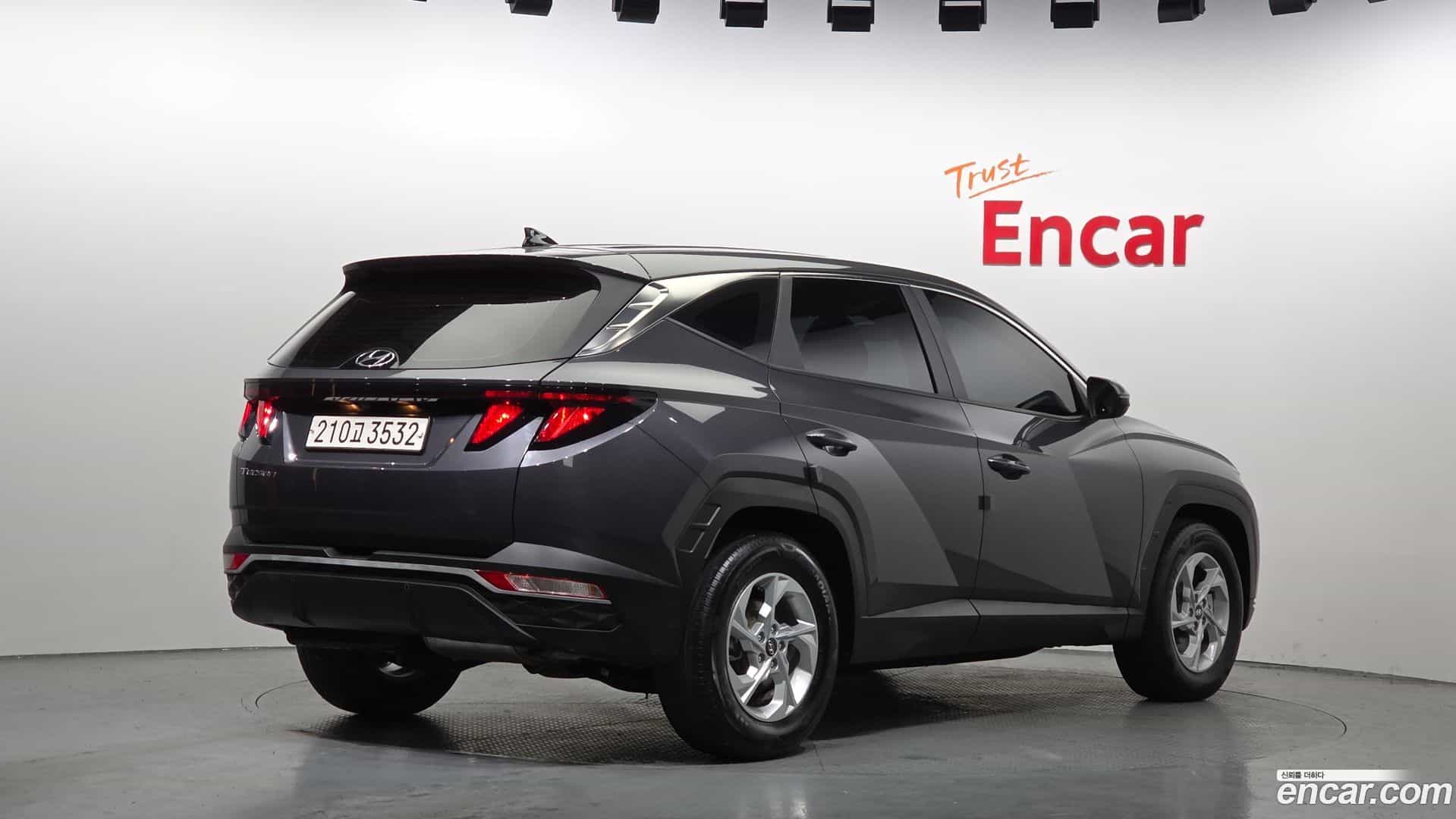 Tucson Hyundai 2022.1-OUTER-002