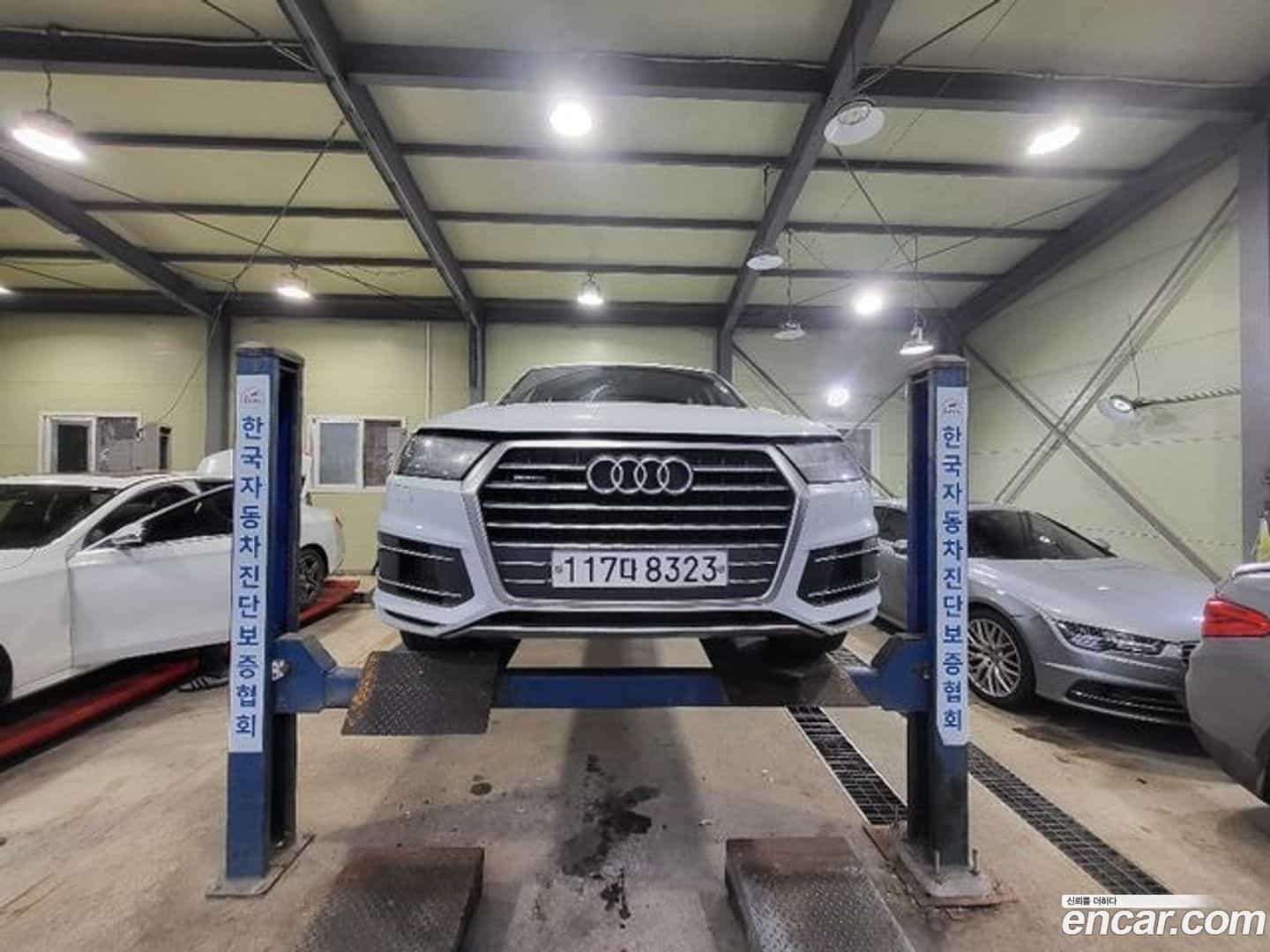 Q7 Audi 2019.10-OUTER-001