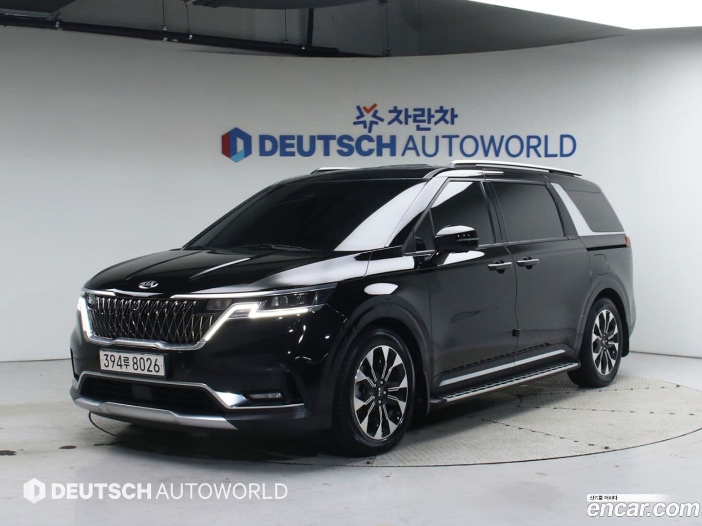 Main__Slider__Photo:Canival Kia 2020.9-0