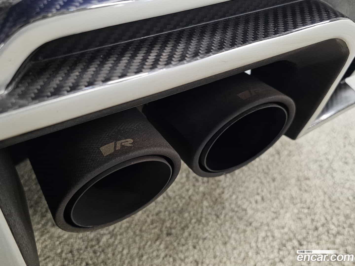 M4 BMW 2023.4-INNER-008