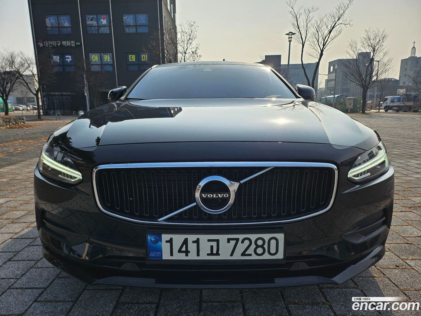 Main__Slider__Photo:S90 Volvo 2017.7-0