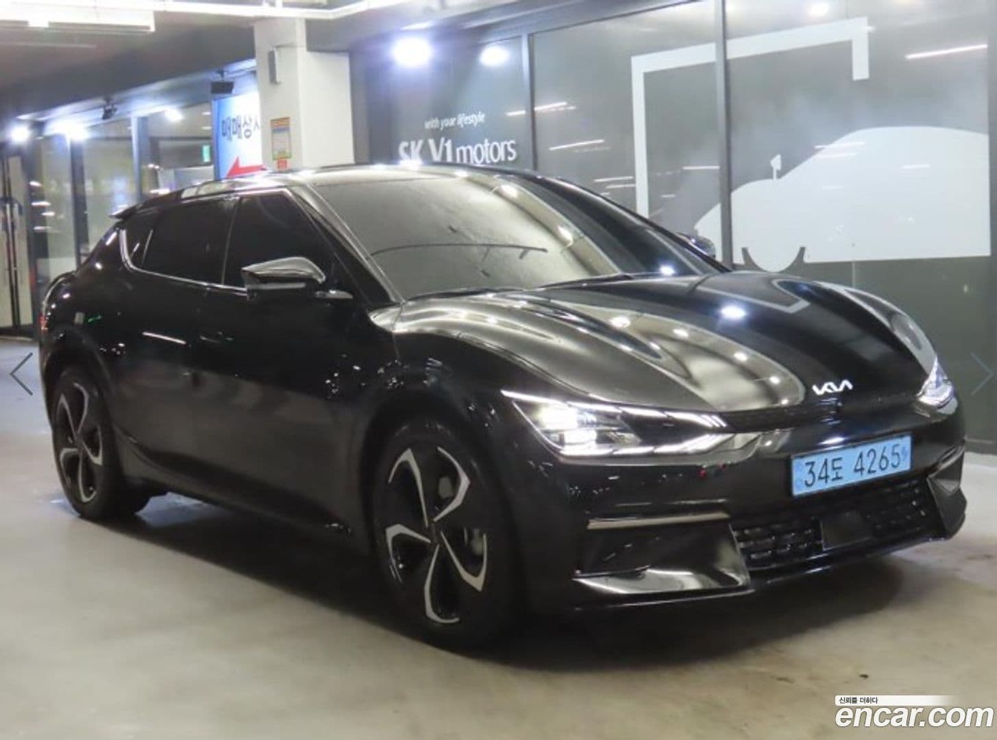 Main__Slider__Photo:EV6 Kia 2023.2-0