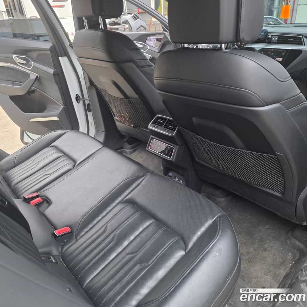 e-tron Audi 2020.5-OPTION-016