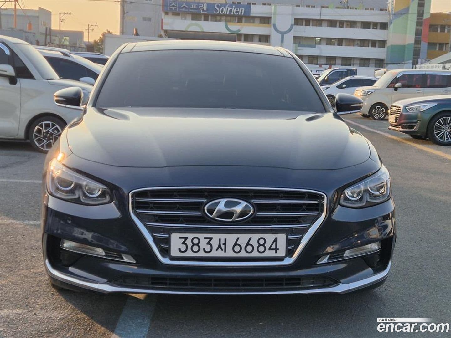 Main__Slider__Photo:Grandeur Hyundai 2017.7-0