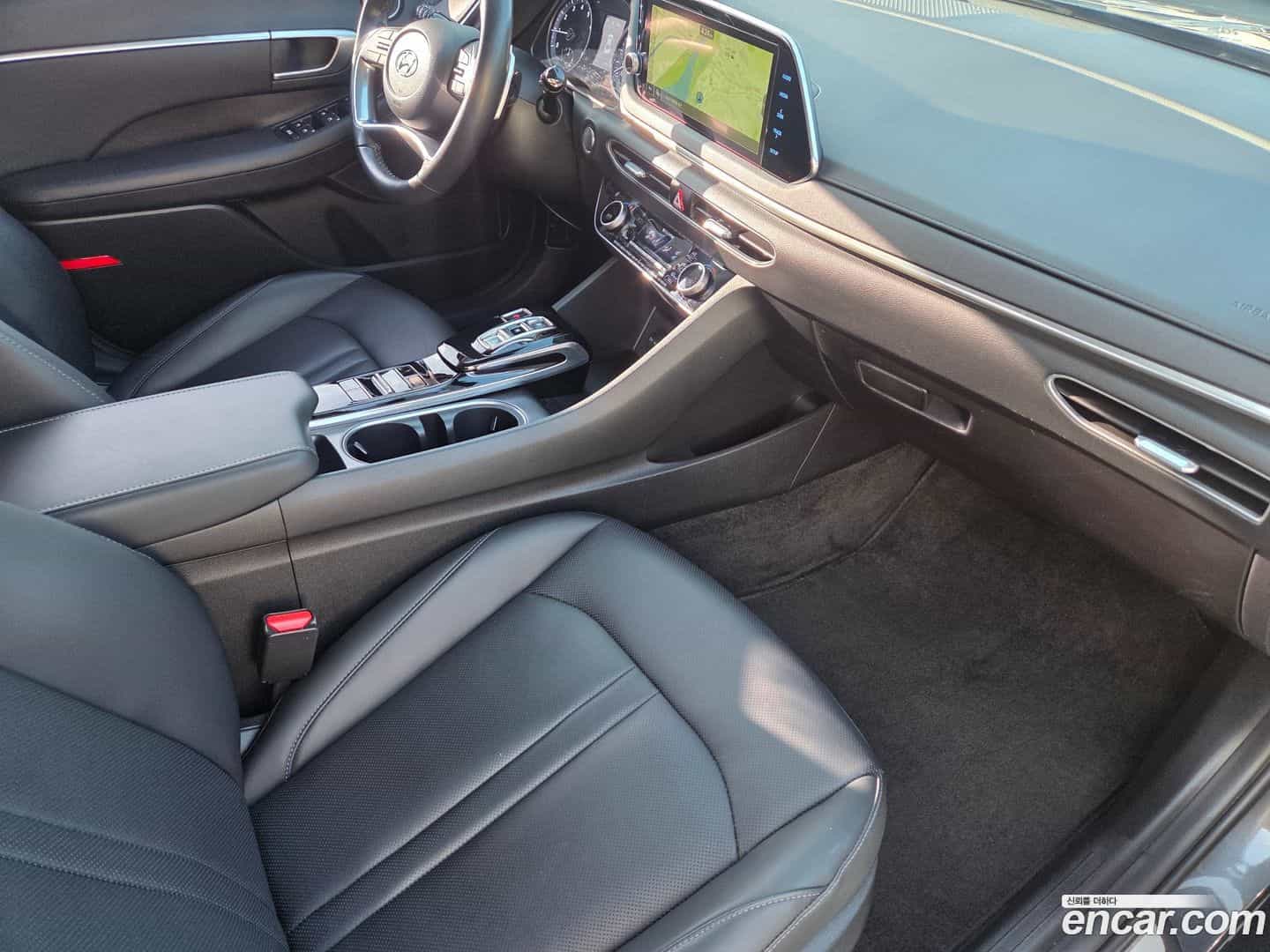 Sonata Hyundai 2021.0-INNER-007